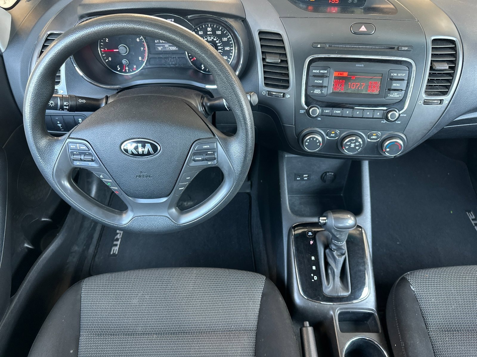 2018 Kia Forte LX 14