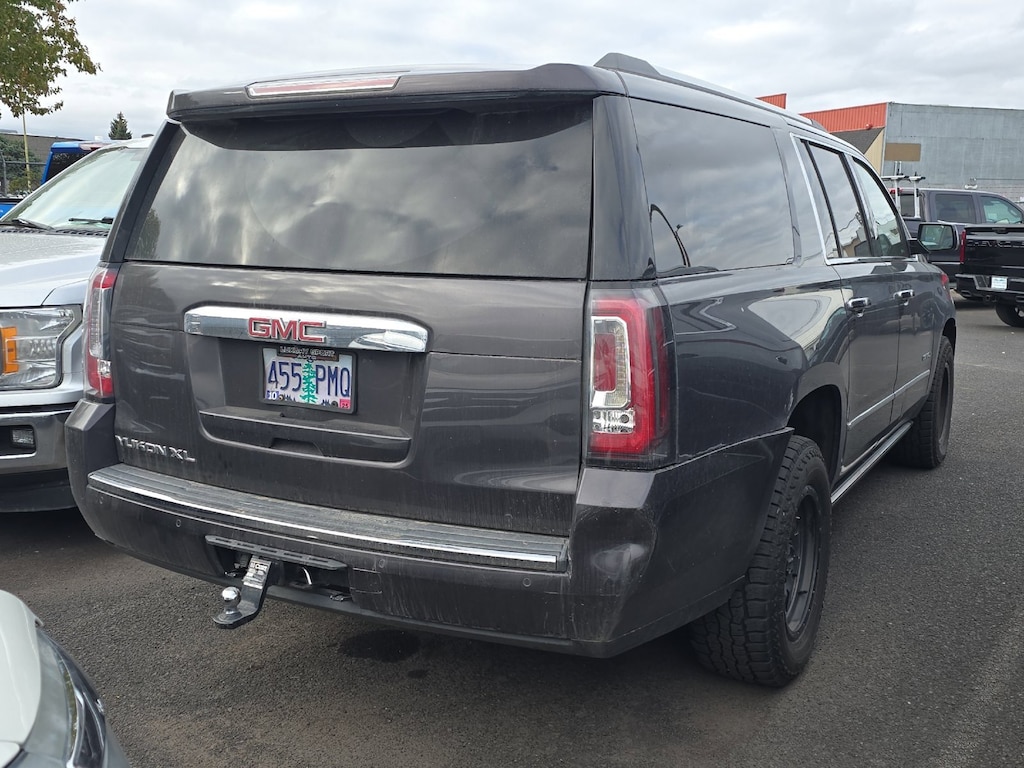 Used 2017 GMC Yukon XL Denali SUV