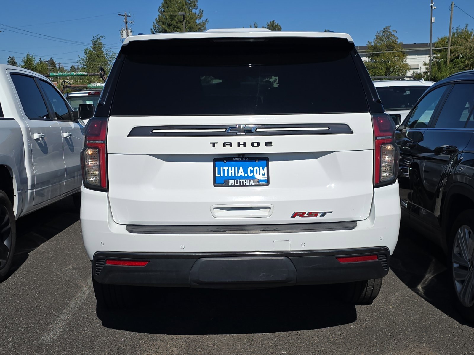 2022 Chevrolet Tahoe RST photo 3
