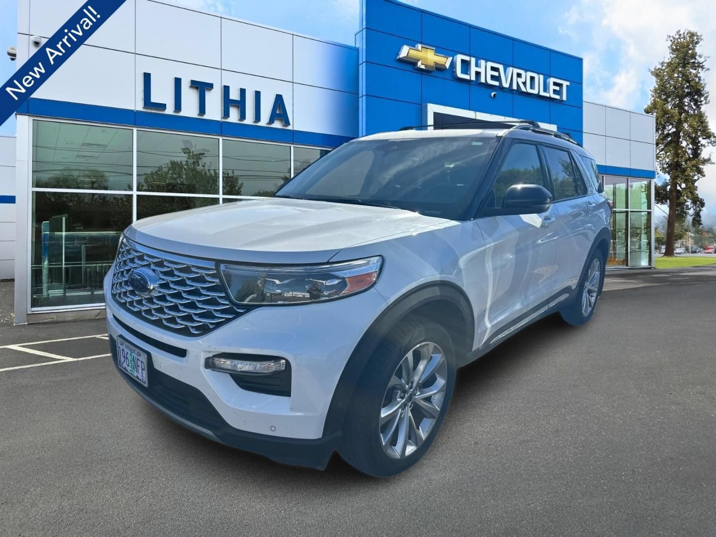 2021 Ford Explorer Platinum 4WD's photo
