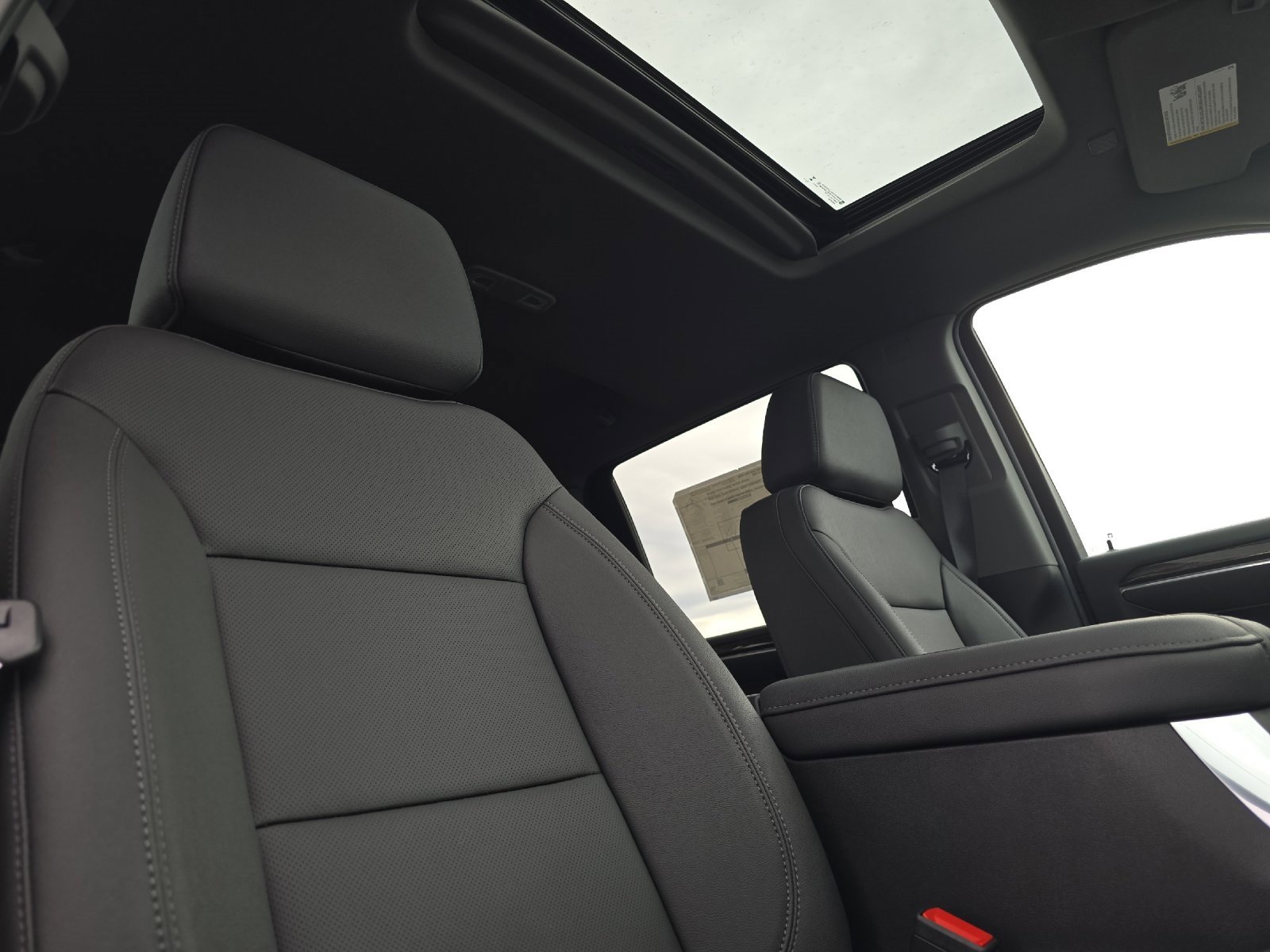 Thumbnail: 2026 Chevrolet Silverado 3500 - 16