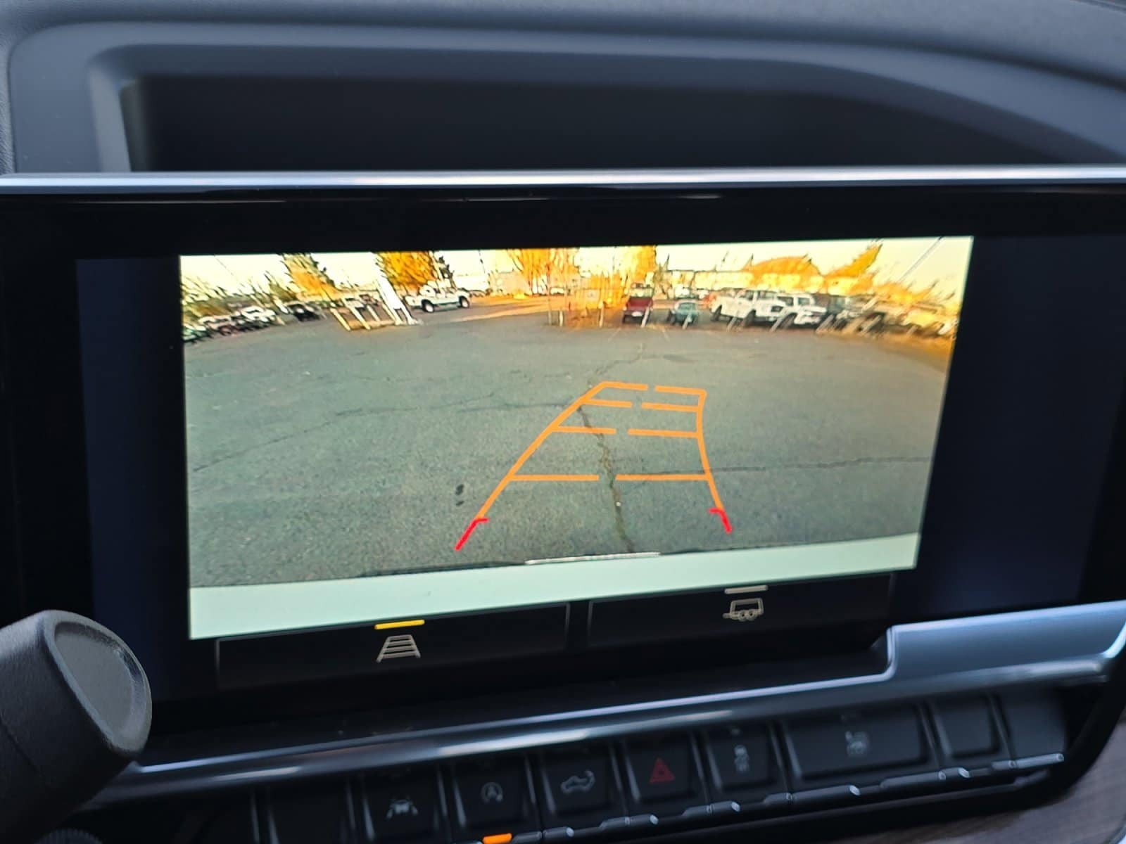 Thumbnail: 2025 Chevrolet Silverado 1500 - 19