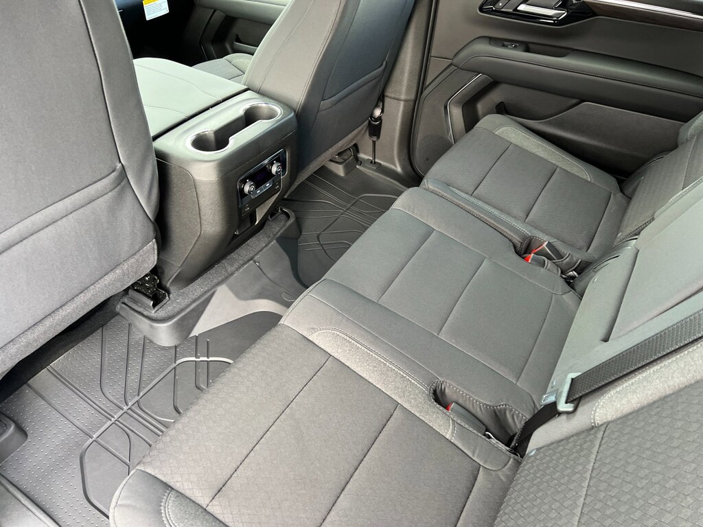 New 2026 Chevrolet Suburban LS SUV