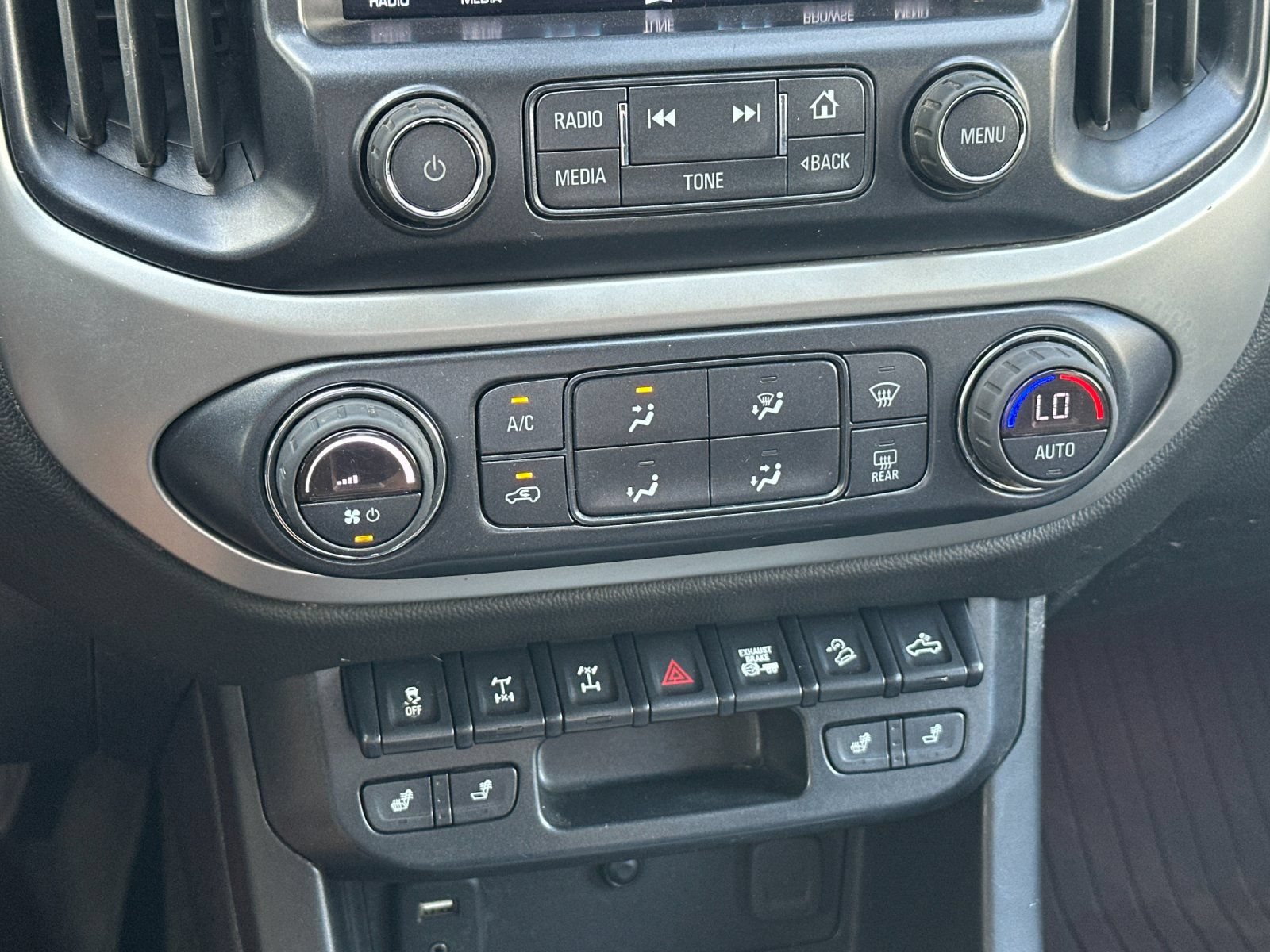 2018 Chevrolet Colorado ZR2 - Photo 19