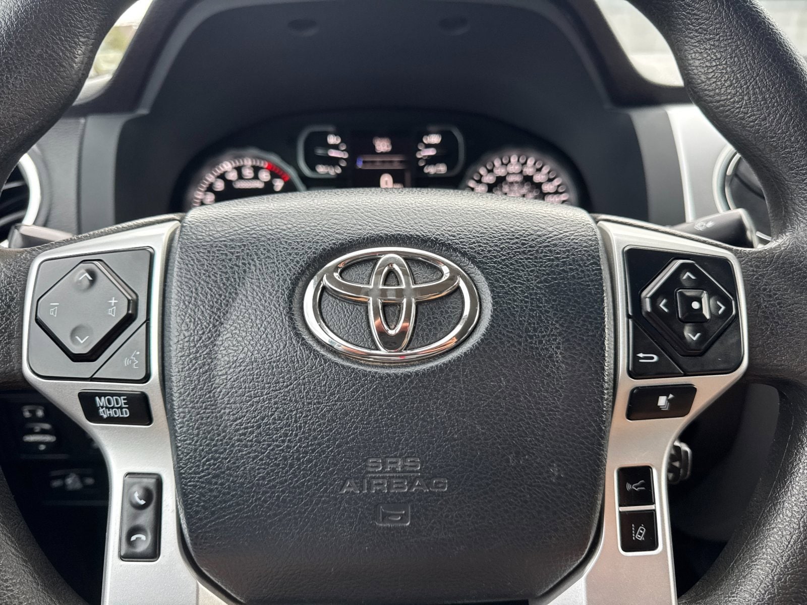 Thumbnail: 2020 Toyota Tundra - 22