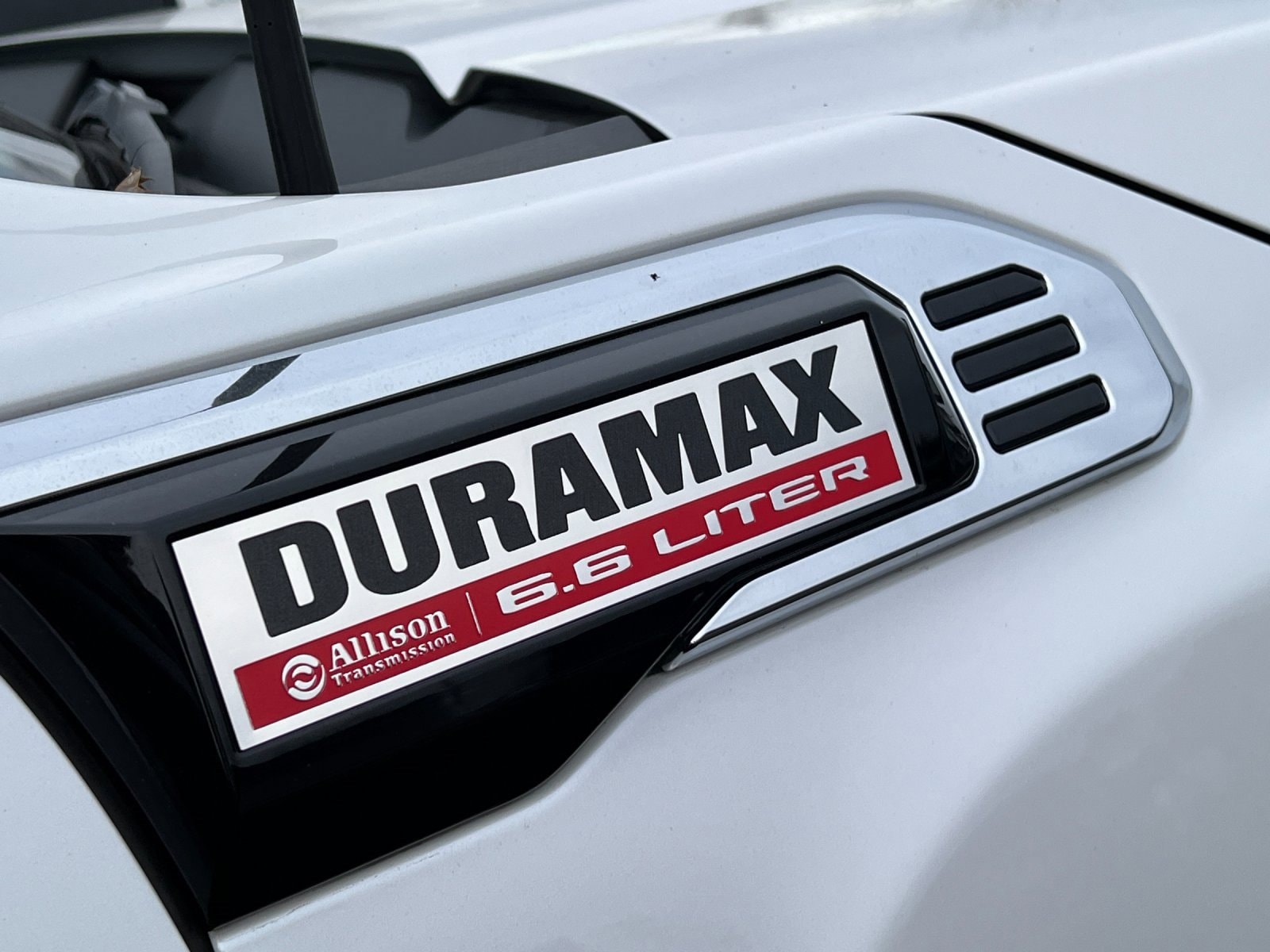 Thumbnail: 2025 GMC Sierra 3500 - 8