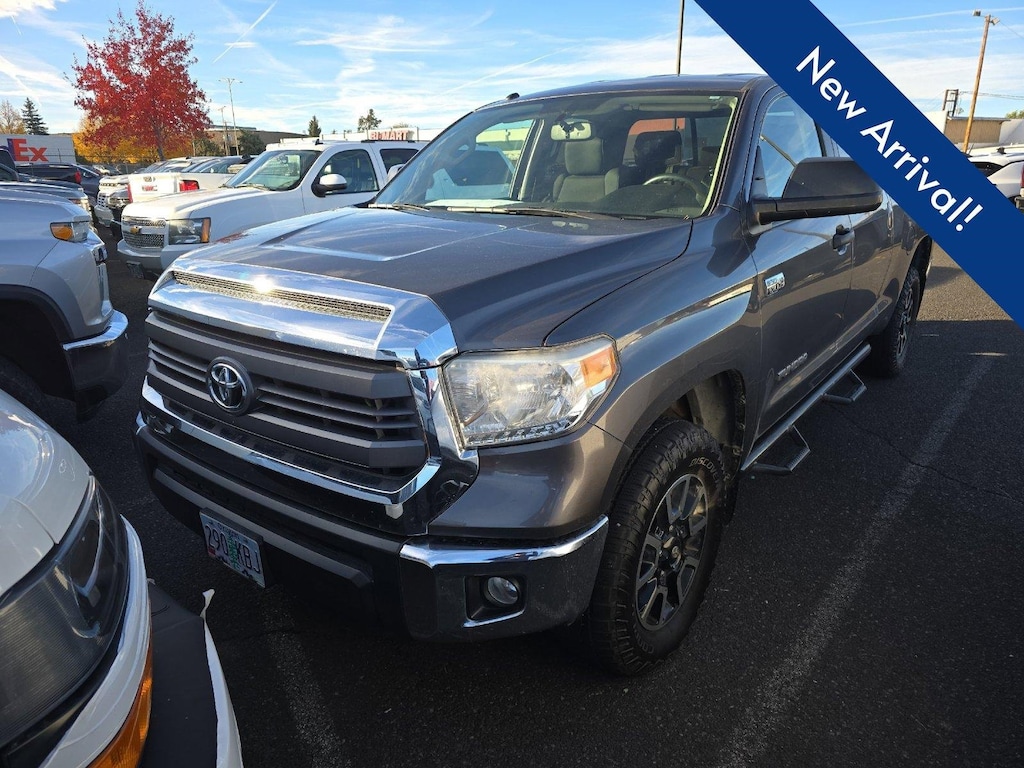 Used 2015 Toyota Tundra 4WD Truck SR