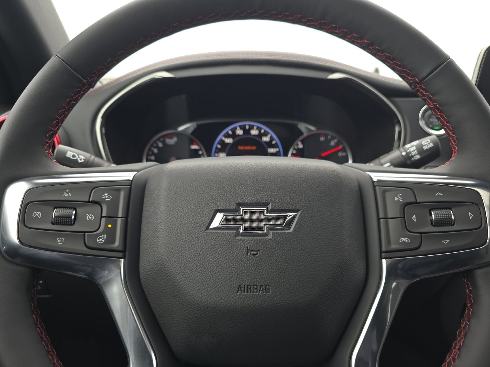 Thumbnail: 2025 Chevrolet Blazer - 24