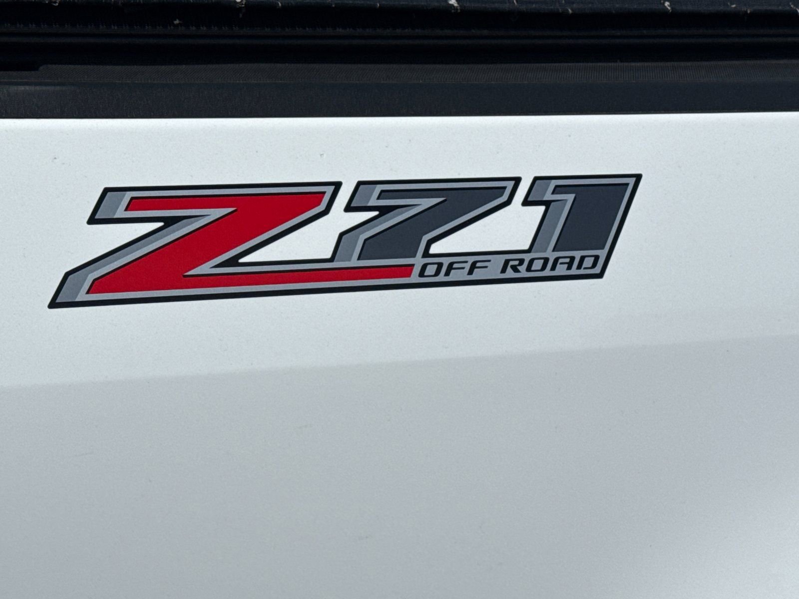 Thumbnail: 2019 Chevrolet Colorado - 25