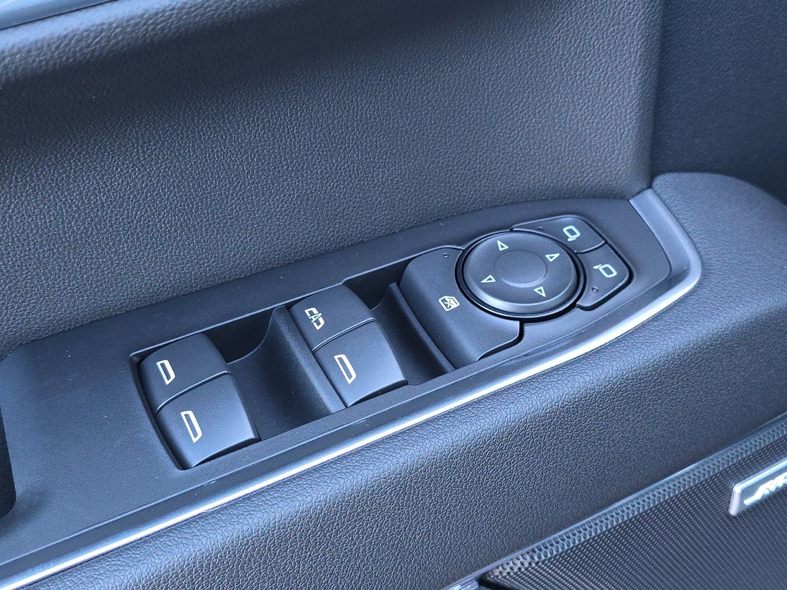 2026 Chevrolet Silverado 1500 RST - Photo 13