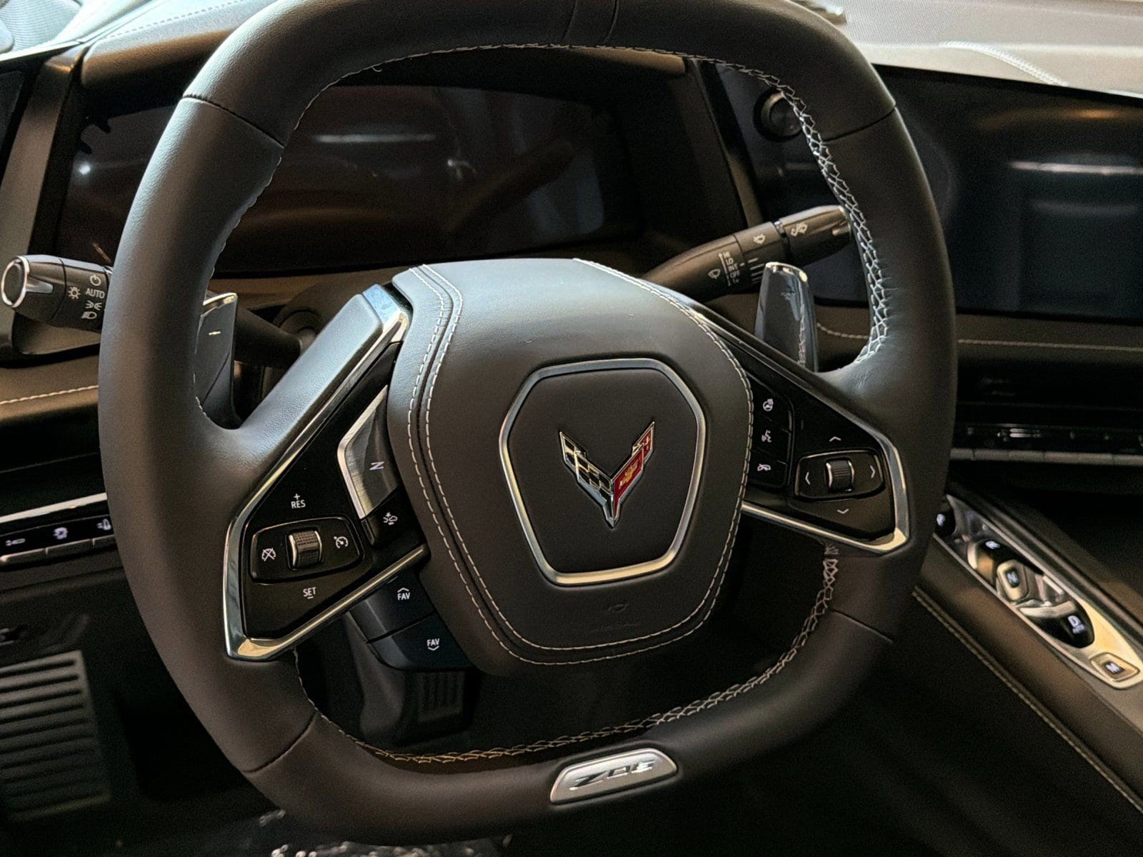 2026 Chevrolet Corvette 2LZ - Photo 12