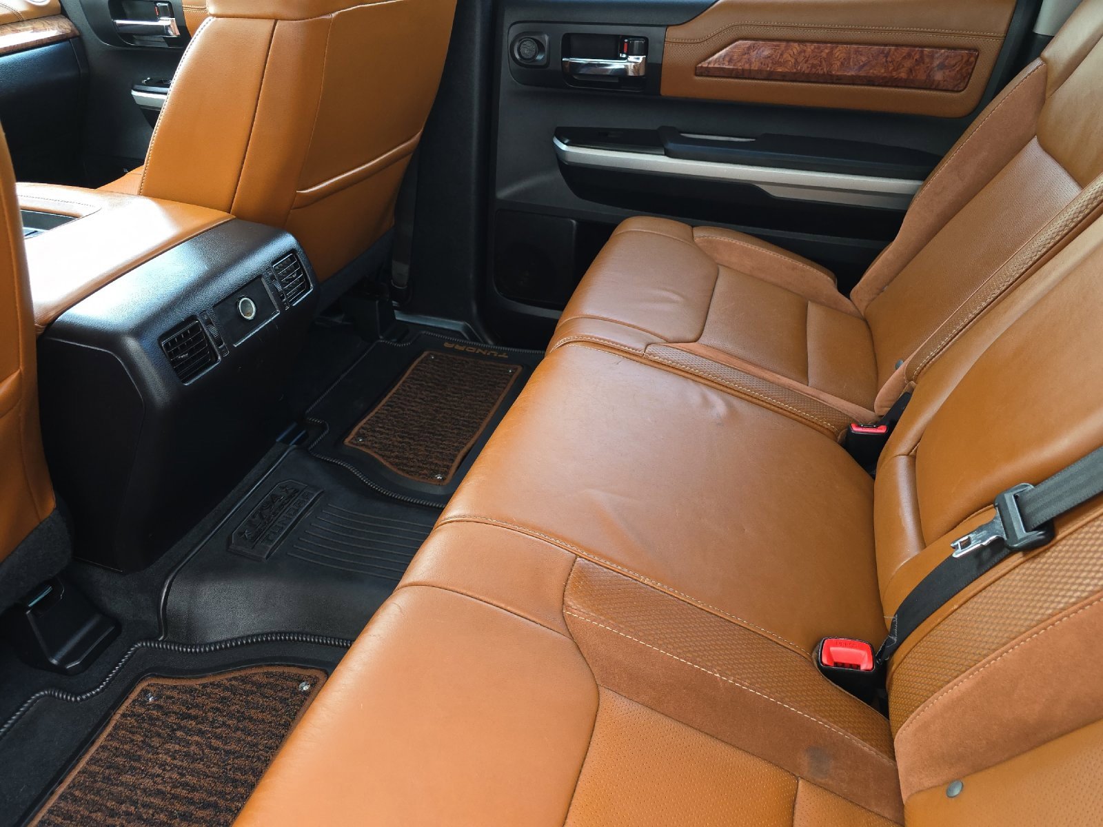 2014 Toyota Tundra 1794 Edition photo 3