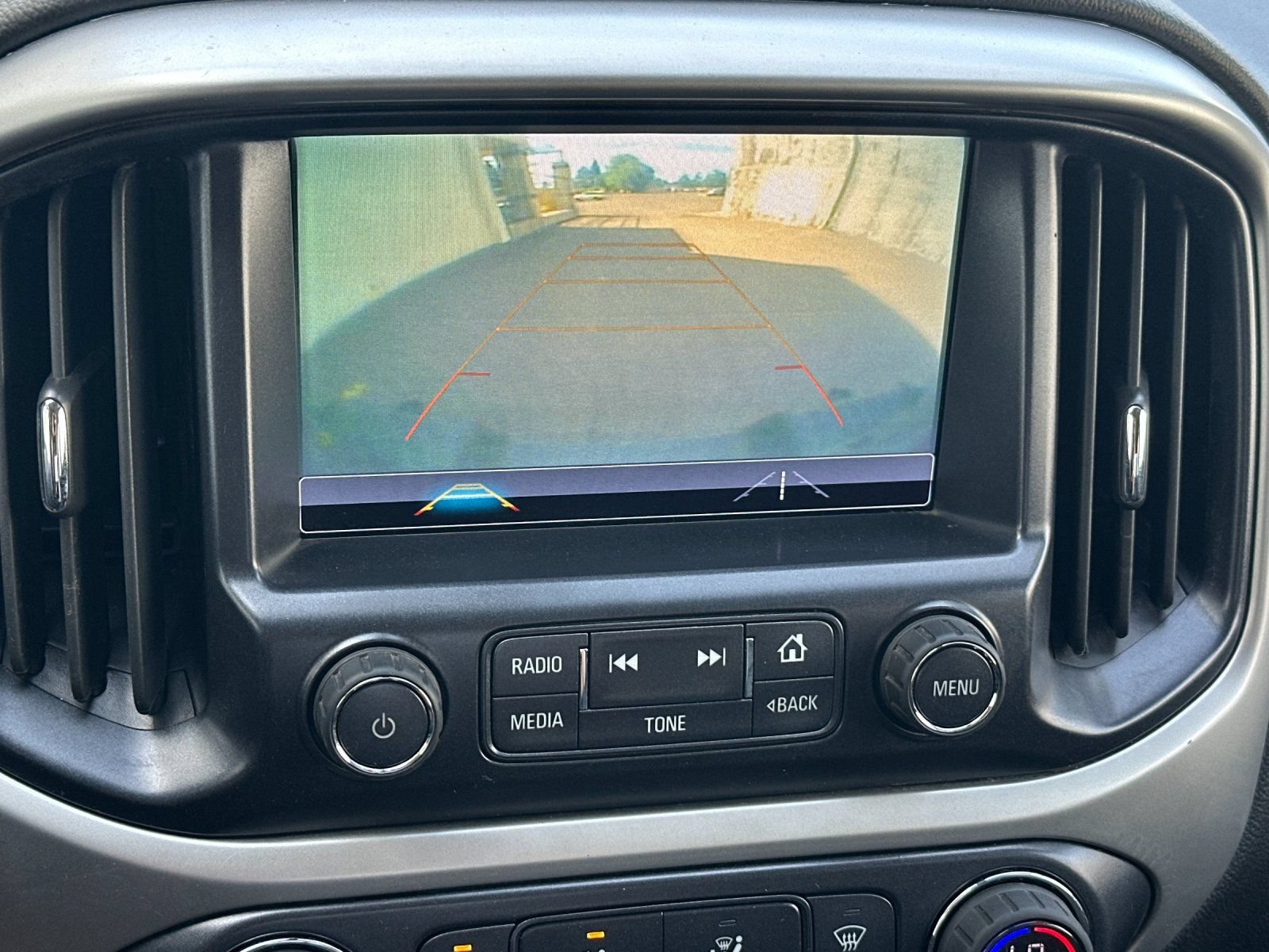 2018 Chevrolet Colorado ZR2 - Photo 18