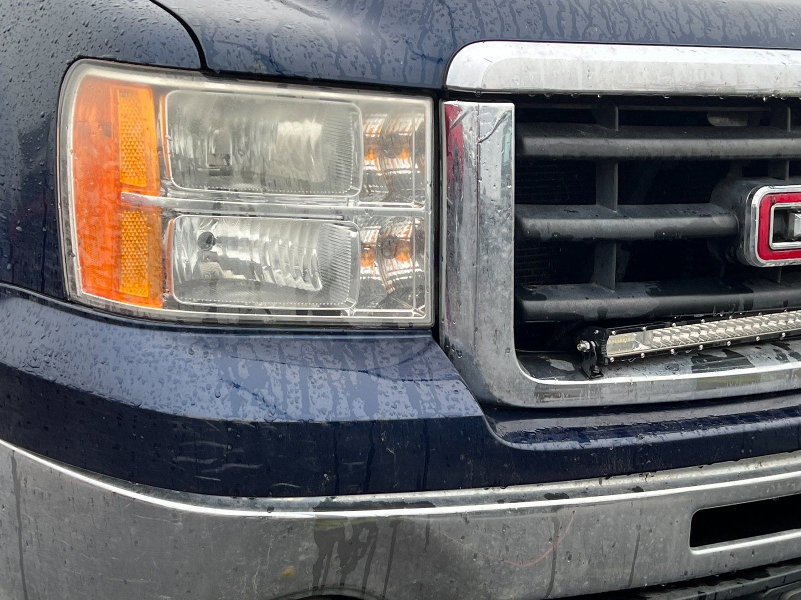 Thumbnail: 2011 GMC Sierra 1500 - 9