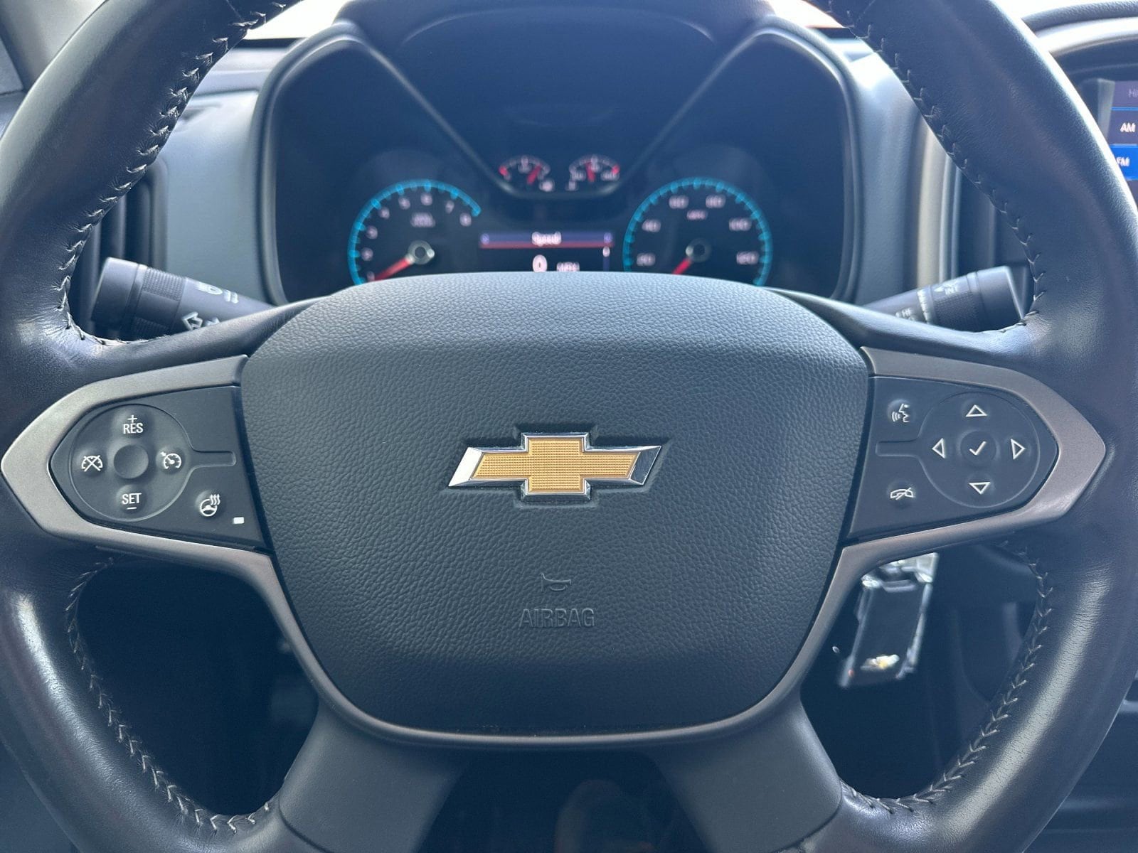 Thumbnail: 2020 Chevrolet Colorado - 22