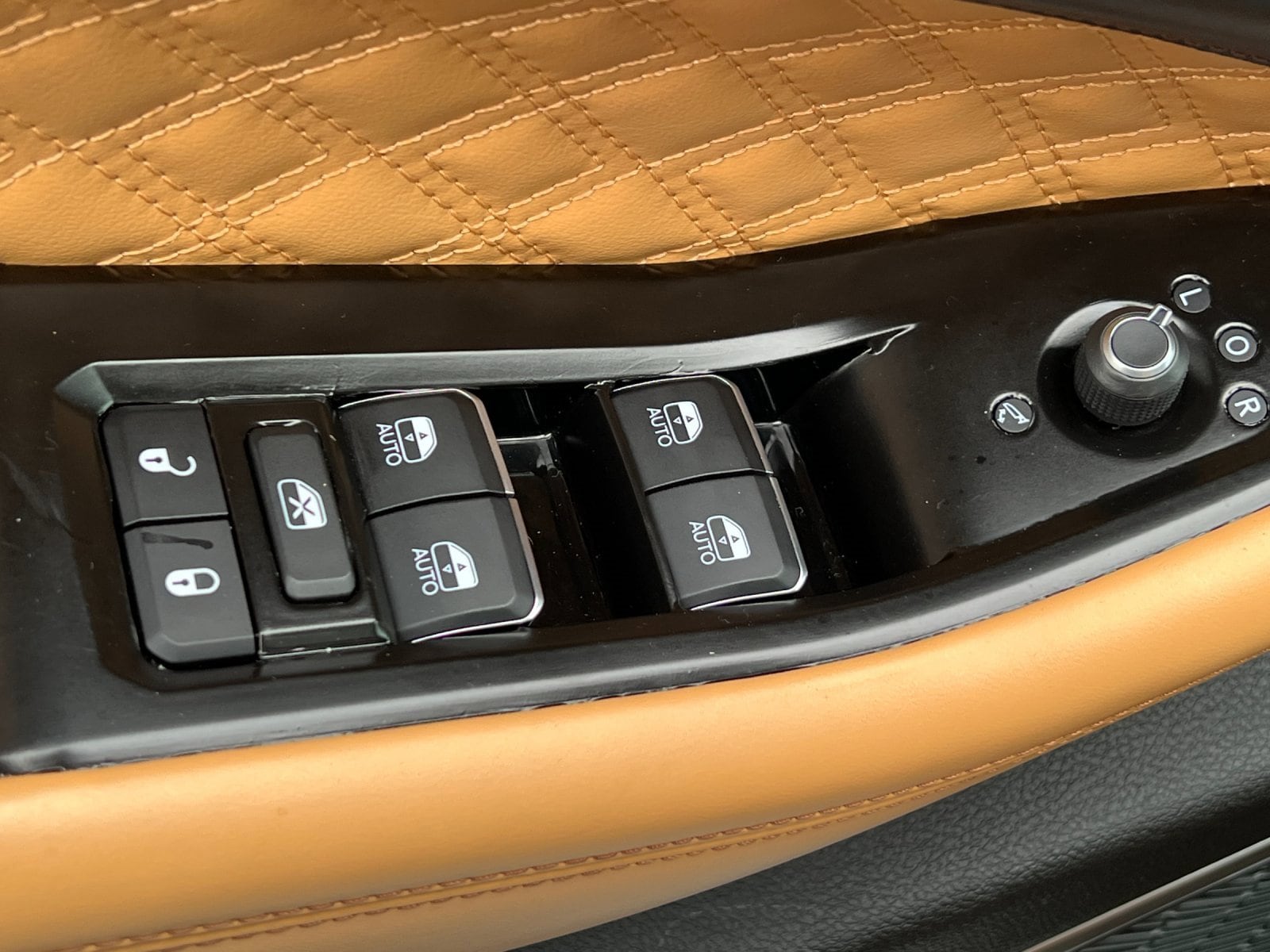 Thumbnail: 2022 Jeep Grand Cherokee L - 13