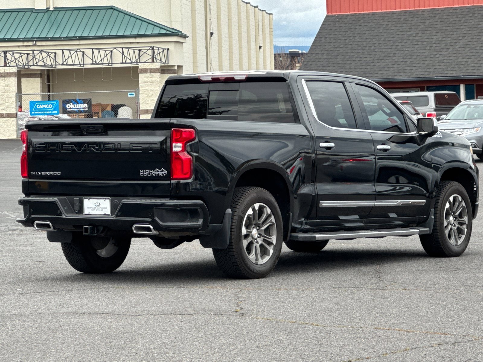 2022 Chevrolet Silverado 1500 High Country photo 2