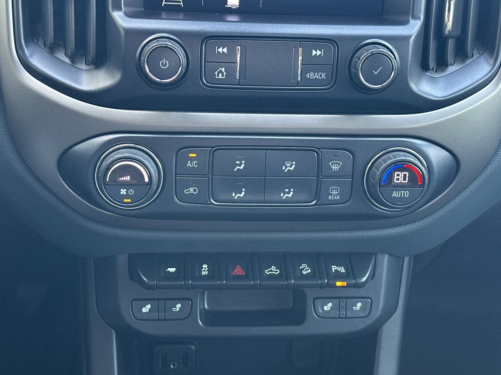 Thumbnail: 2020 Chevrolet Colorado - 20