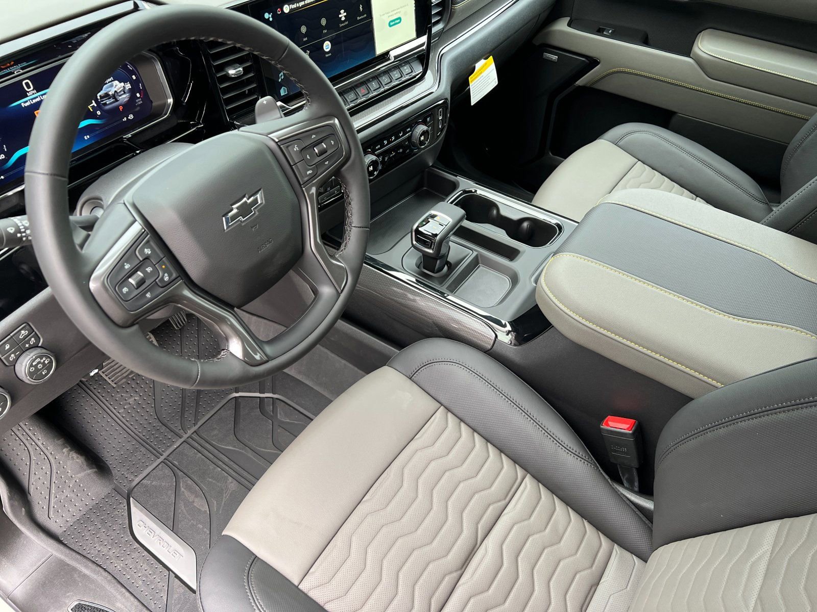 Thumbnail: 2026 Chevrolet Silverado 1500 - 11