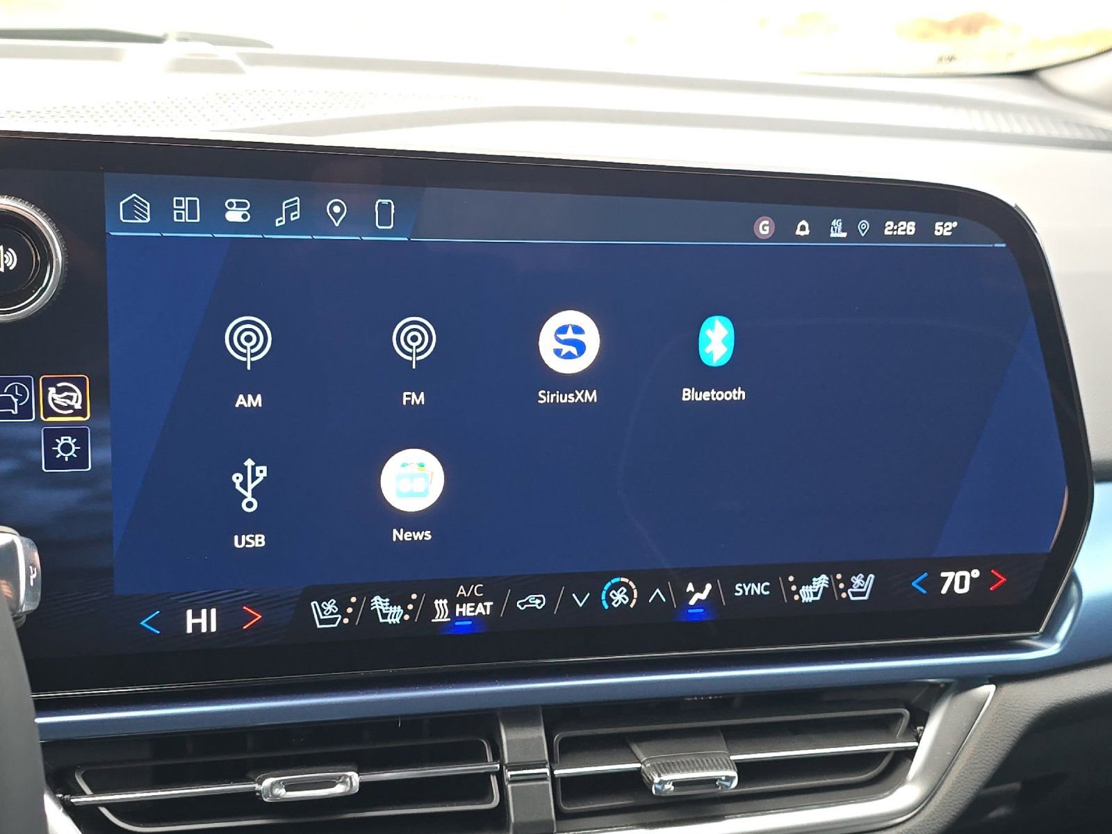 2026 Chevrolet Equinox EV 2LT - Photo 18