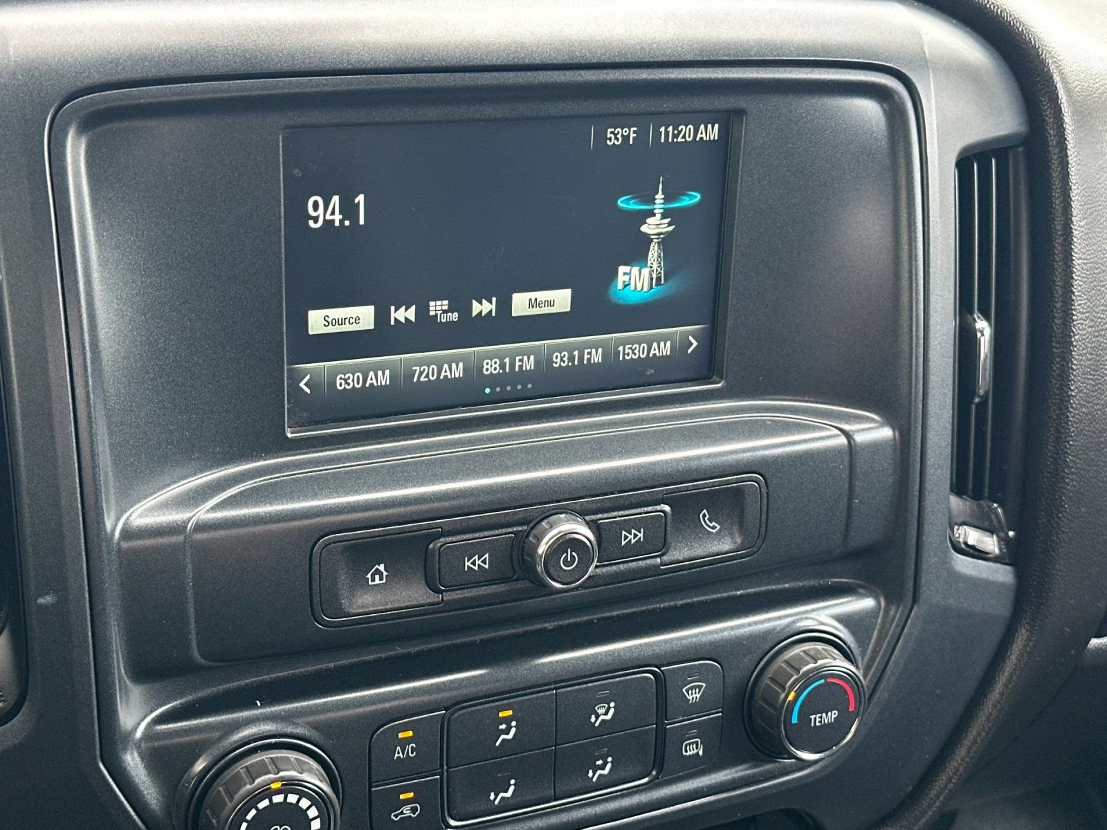Thumbnail: 2018 Chevrolet Silverado 2500 - 17
