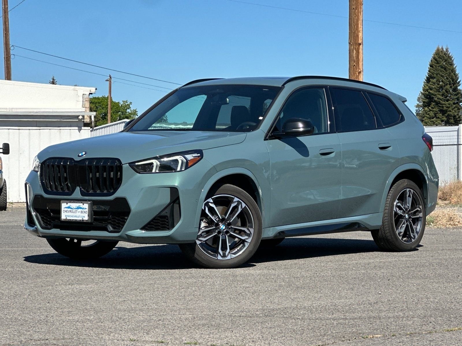 2023 BMW X1 xDrive28i's photo