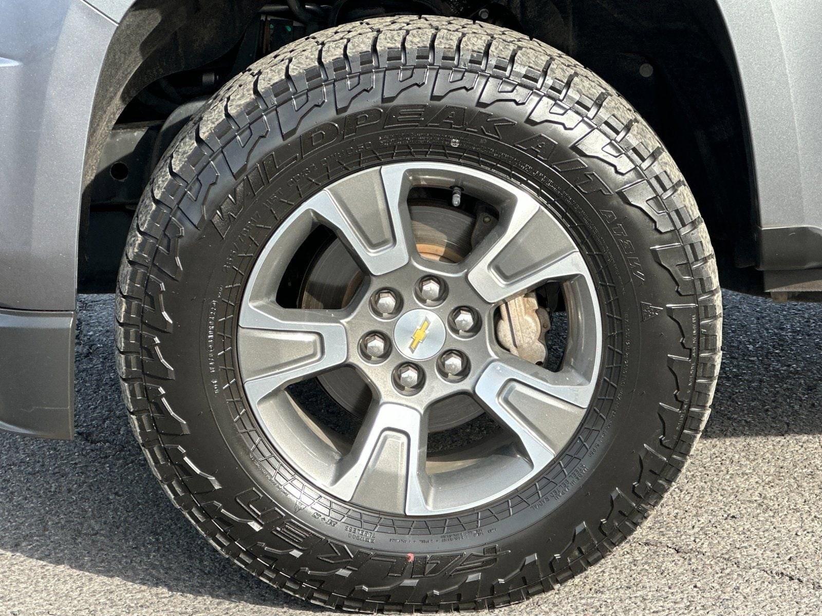 Thumbnail: 2020 Chevrolet Colorado - 25