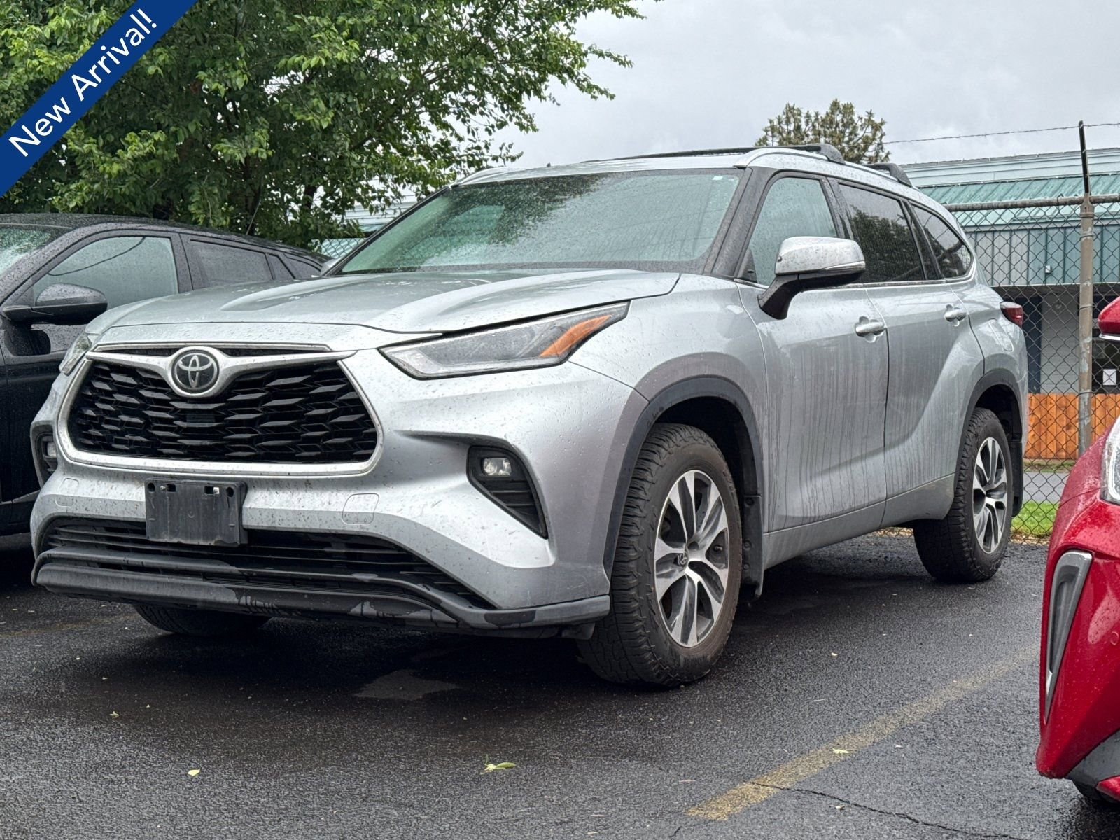 2021 Toyota Highlander XLE -
                  Bend, OR