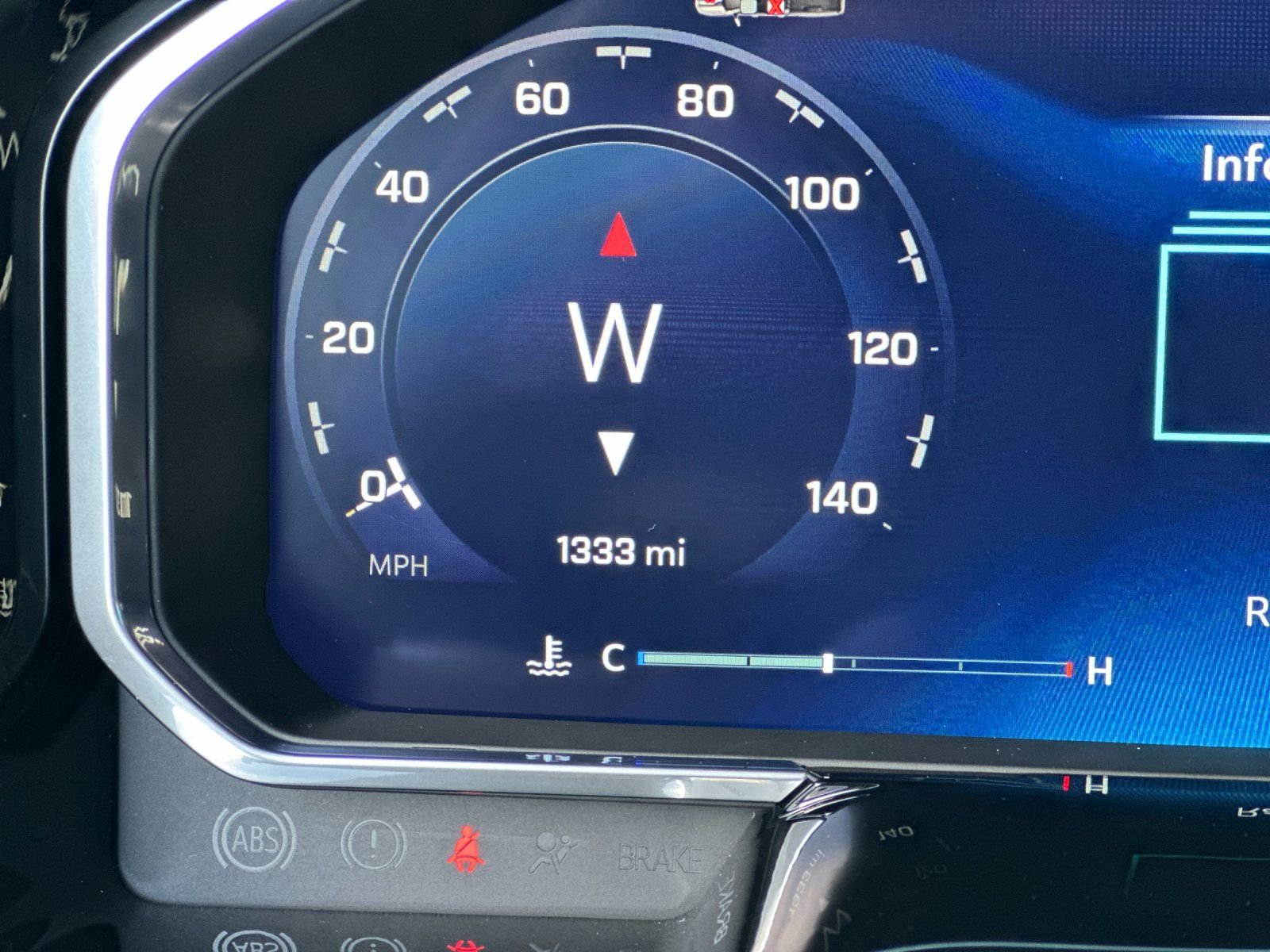 Thumbnail: 2026 Chevrolet Silverado 2500 - 25