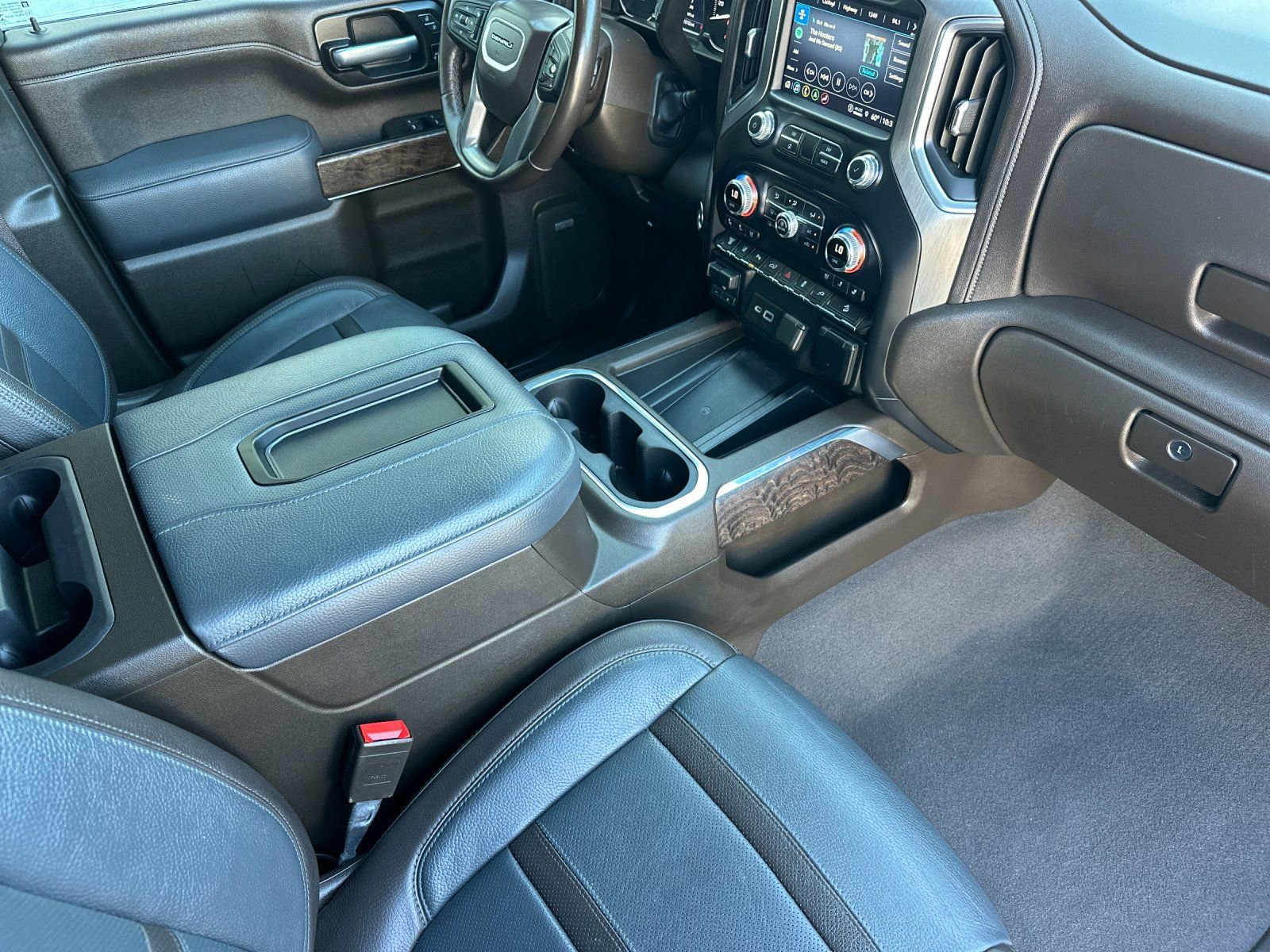 Thumbnail: 2021 GMC Sierra 3500 - 15