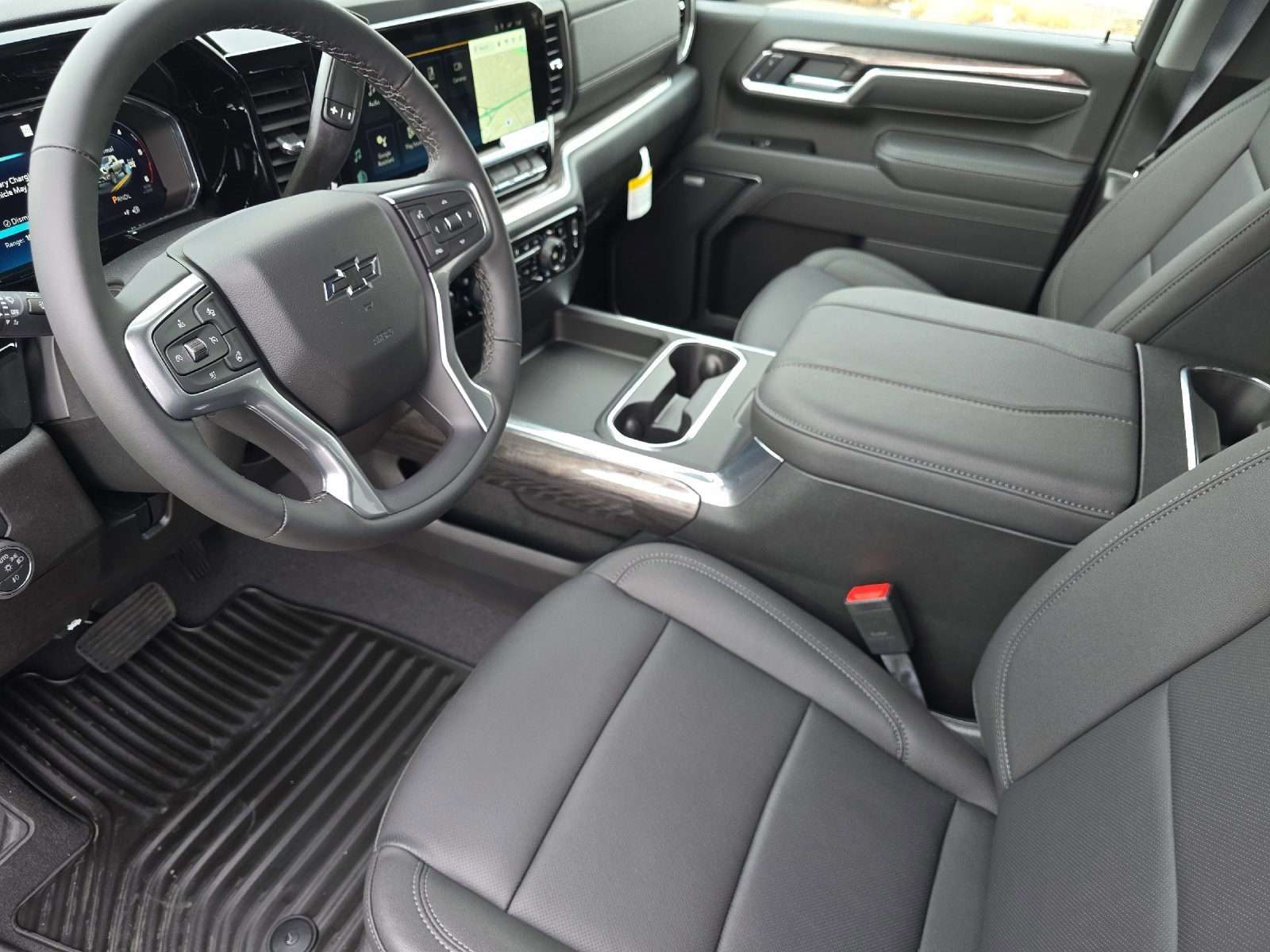 Thumbnail: 2026 Chevrolet Silverado 3500 - 11