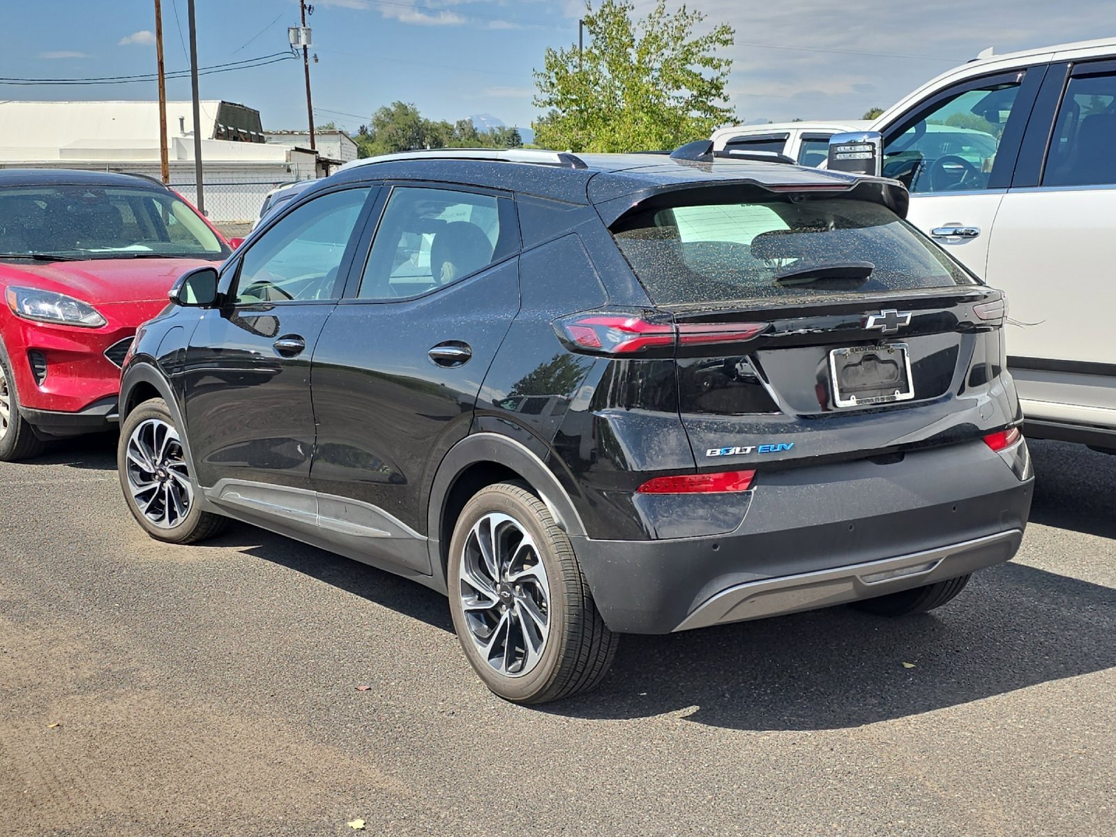 2023 Chevrolet Bolt EUV Premier photo 2