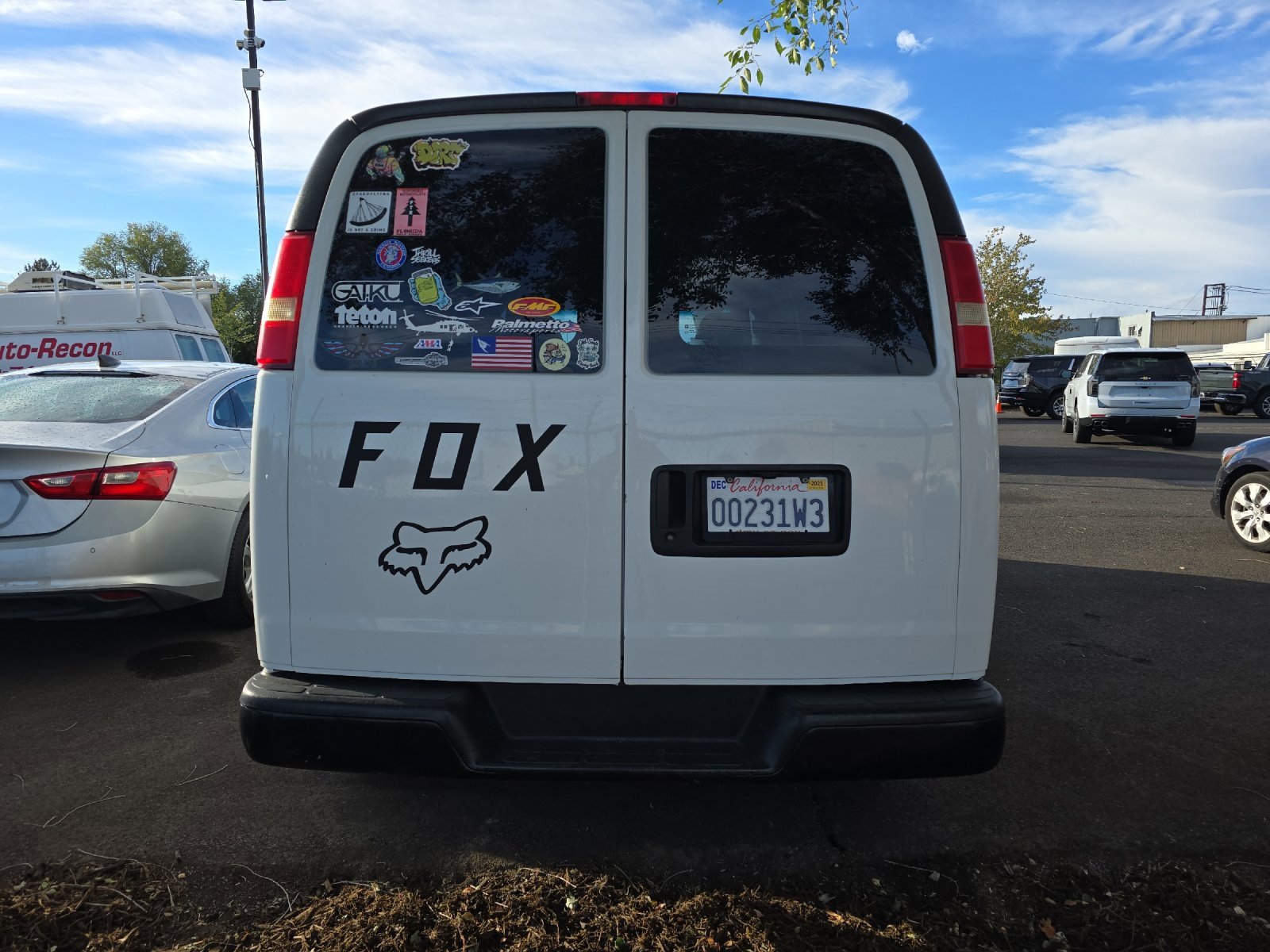 2007 Chevrolet Express Cargo 1500 Work Van photo 3