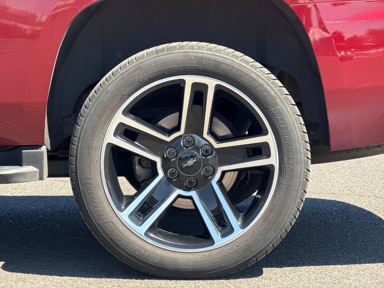 Thumbnail: 2018 Chevrolet Tahoe - 27