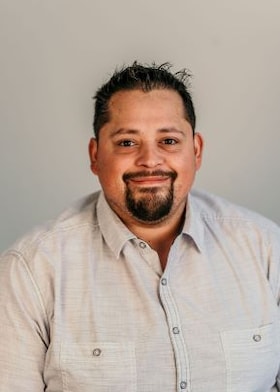 Staff member Steve Smith from ID_abb257cb2299