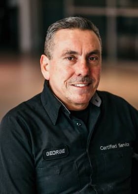 Staff member Jorge Reyes from ID_4478c6d528fd