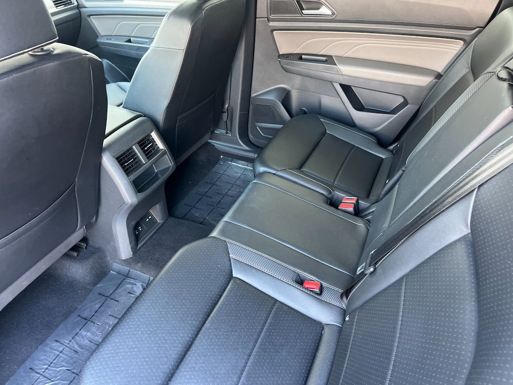 Used 2022 Volkswagen Atlas Cross Sport 3.6L V6 SE w/Technology SUV