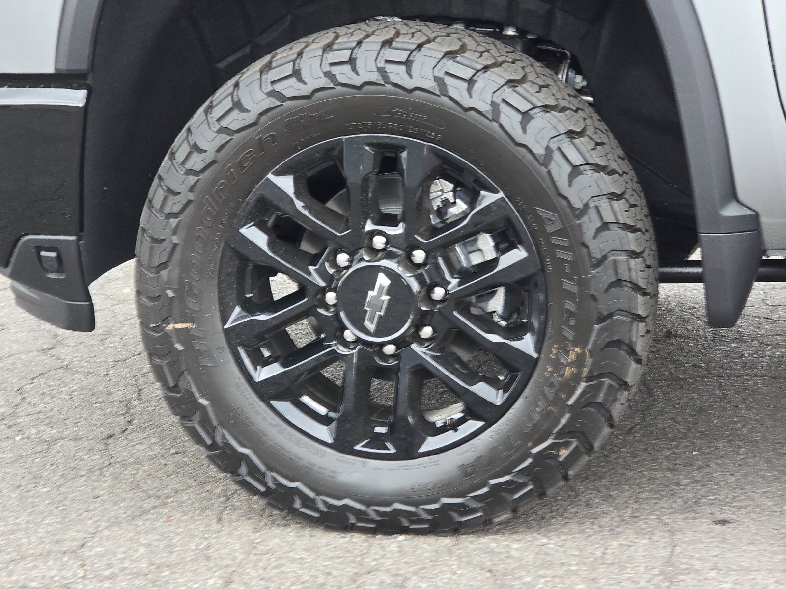 Thumbnail: 2026 Chevrolet Silverado 3500 - 25