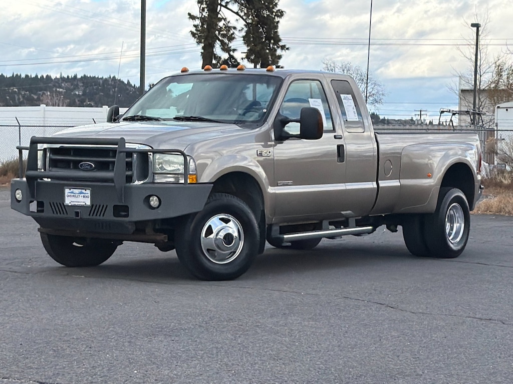 Used 2004 Ford Super Duty F-350 DRW XL