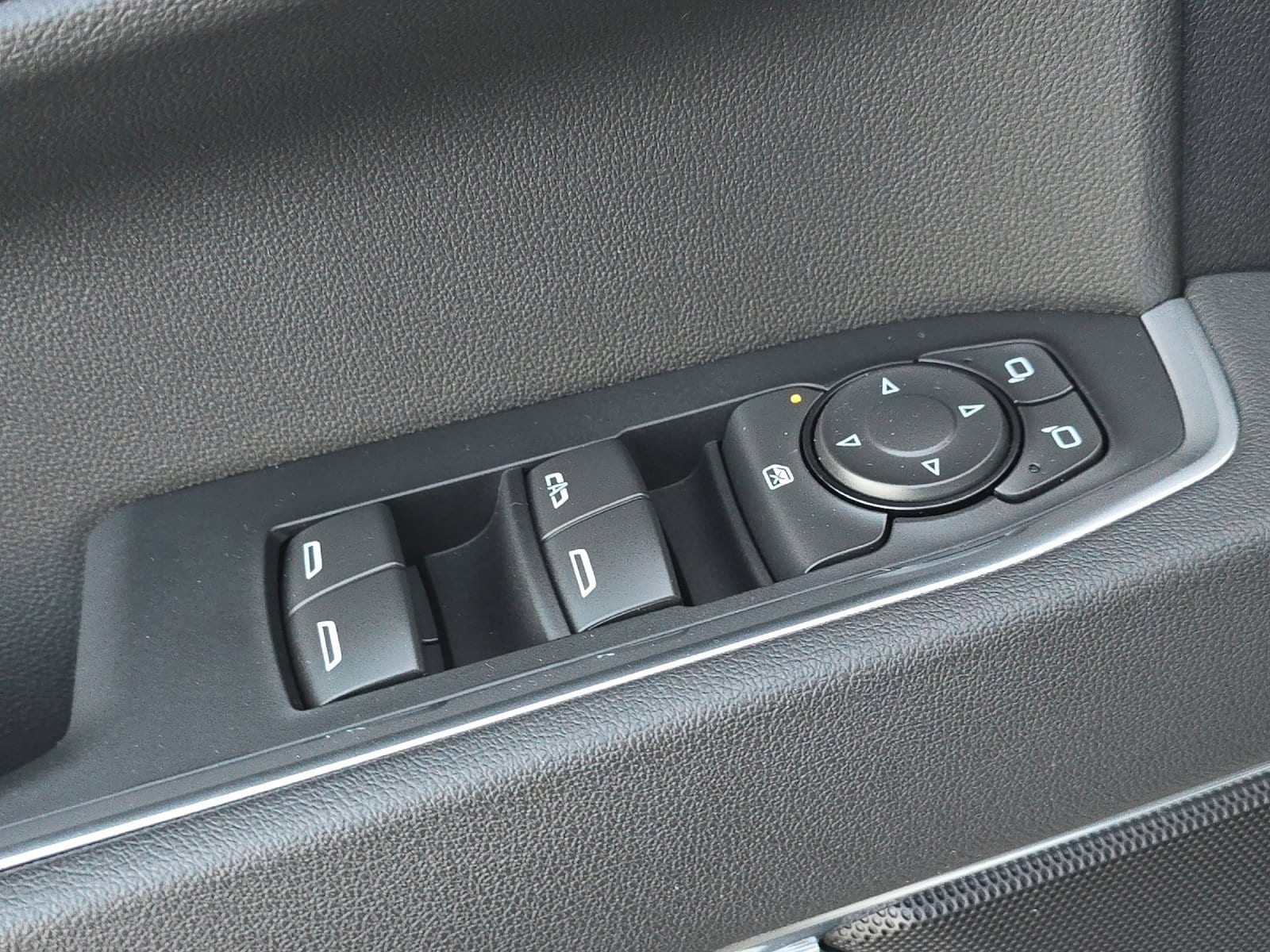 Thumbnail: 2025 Chevrolet Silverado 1500 - 13