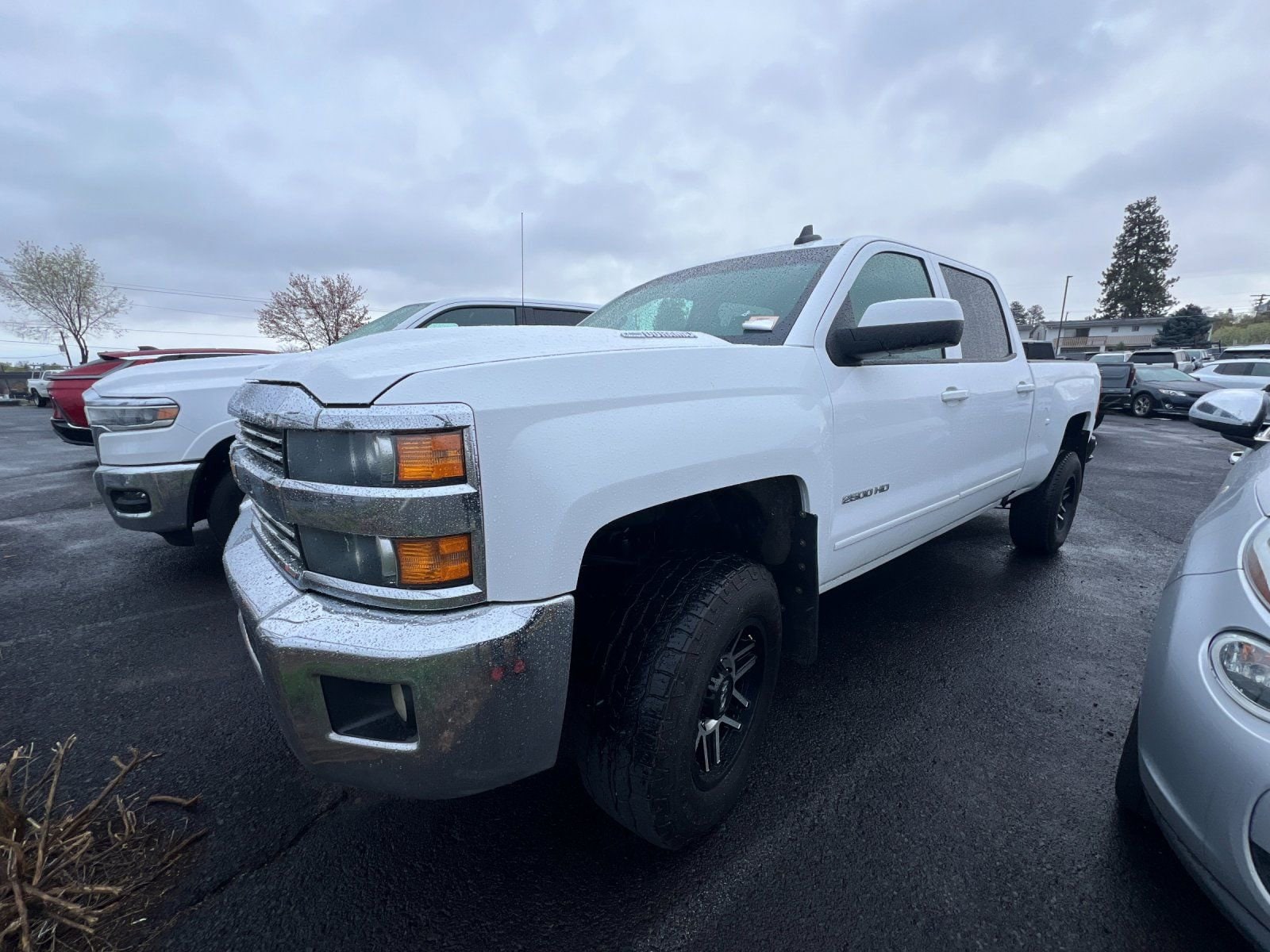 2017 Chevrolet Silverado HD LT 4WD Crew Cab Standard Box's photo