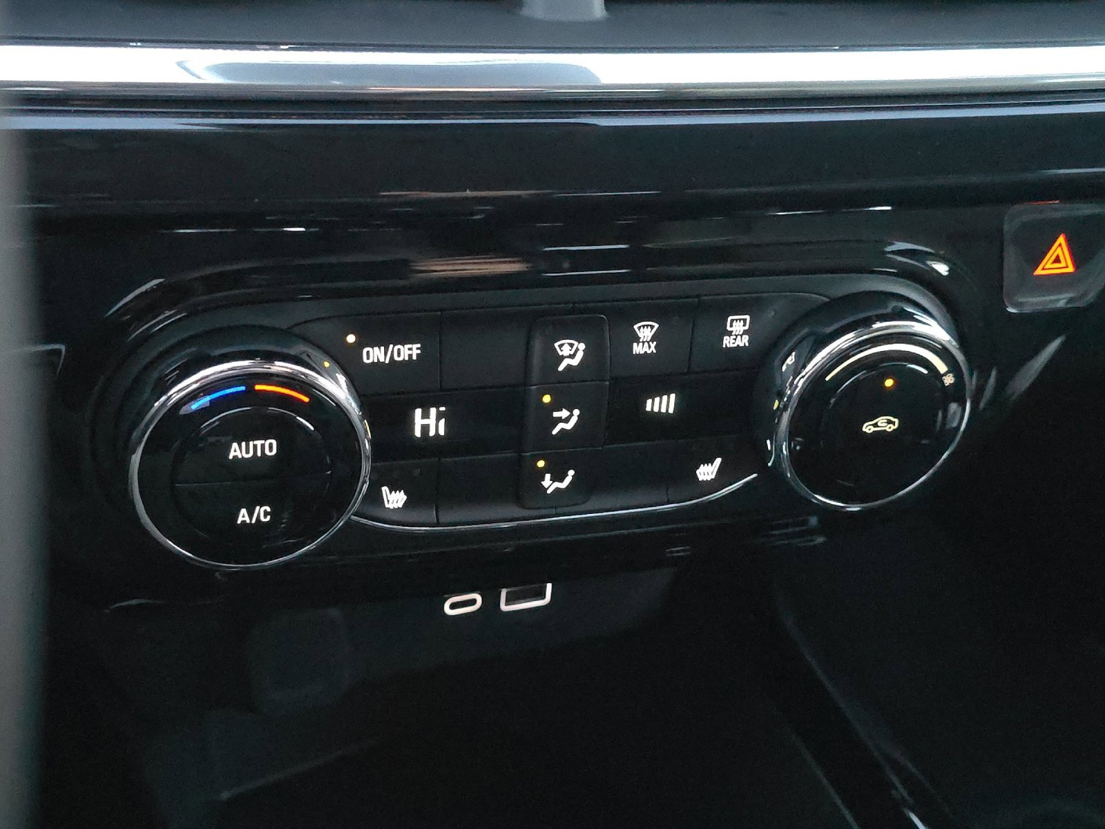 Thumbnail: 2026 Chevrolet Trax - 20