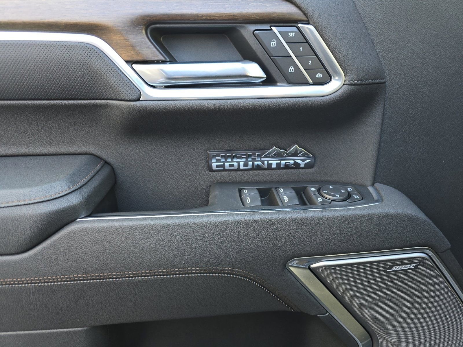 2026 Chevrolet Silverado 1500 High Country - Photo 12