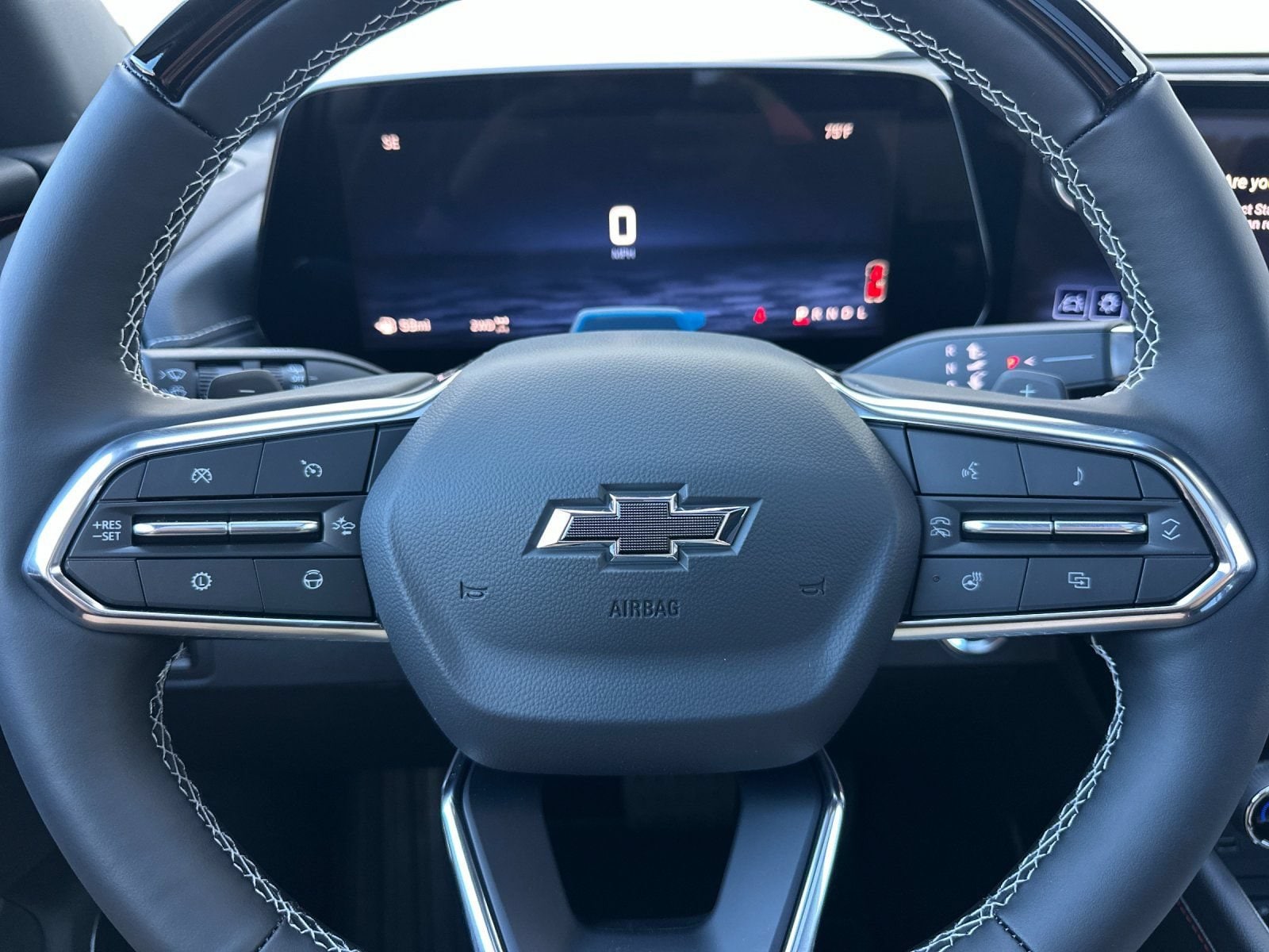 Thumbnail: 2026 Chevrolet Traverse - 25