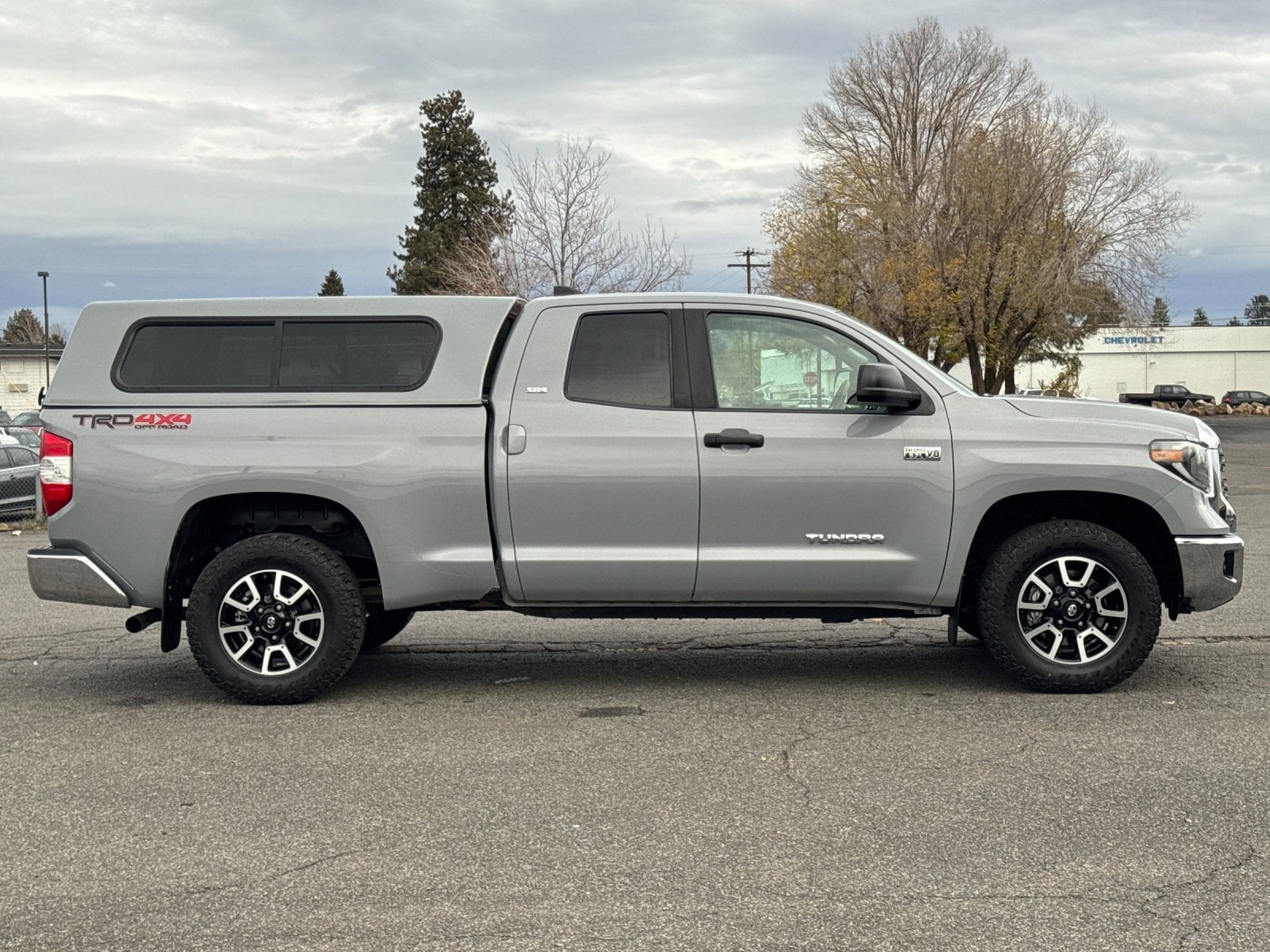 Thumbnail: 2020 Toyota Tundra - 8