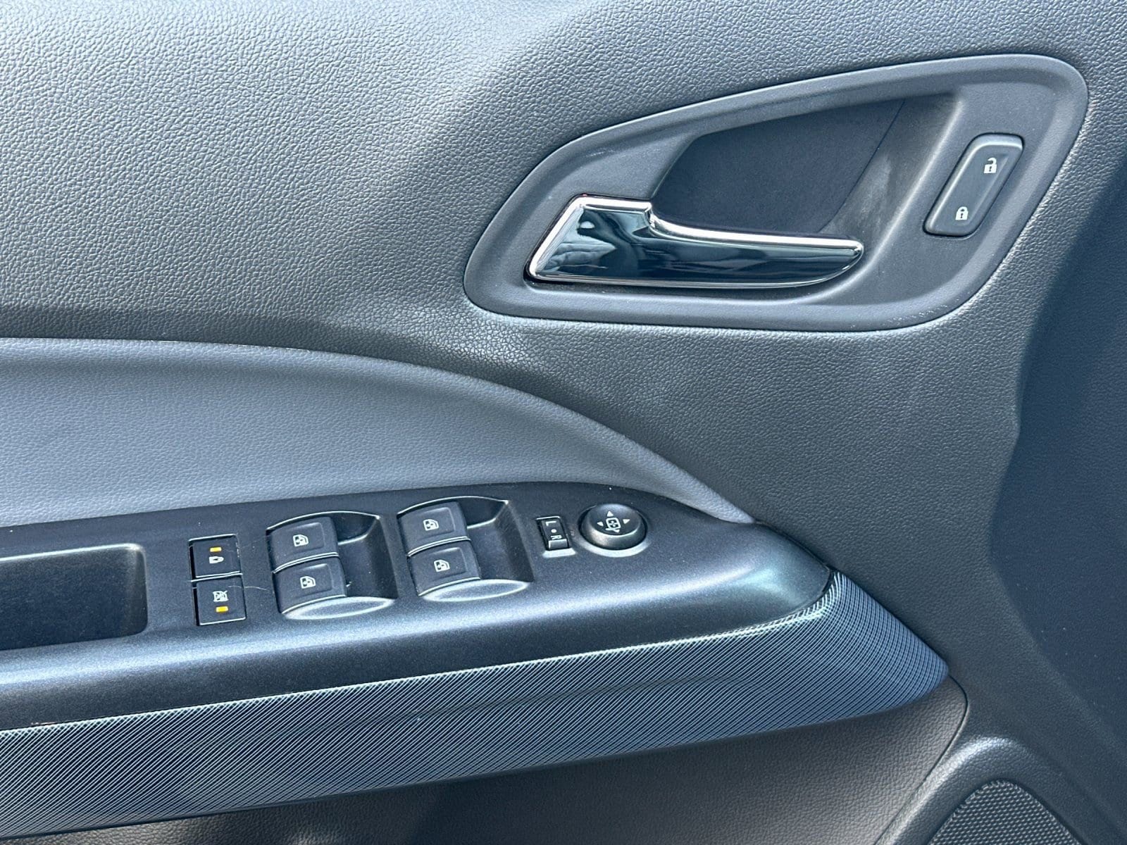 Thumbnail: 2020 Chevrolet Colorado - 13