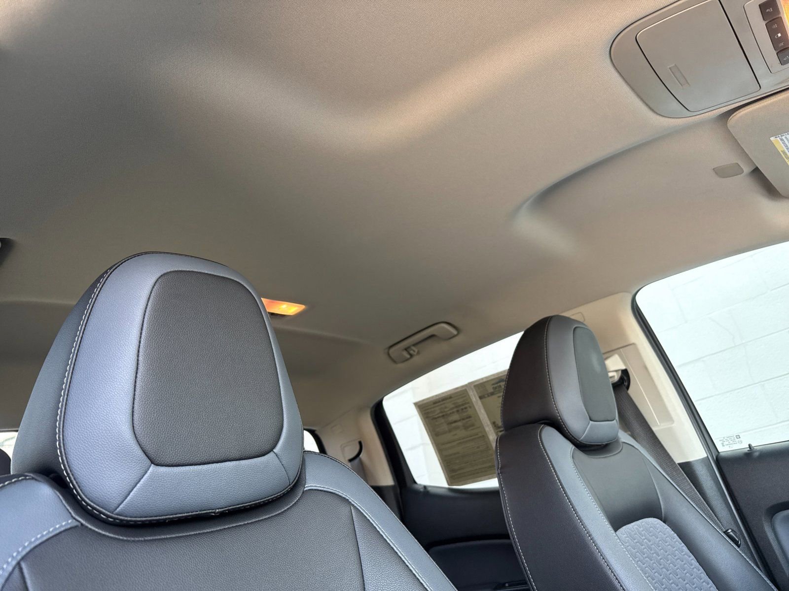 Thumbnail: 2019 Chevrolet Colorado - 16