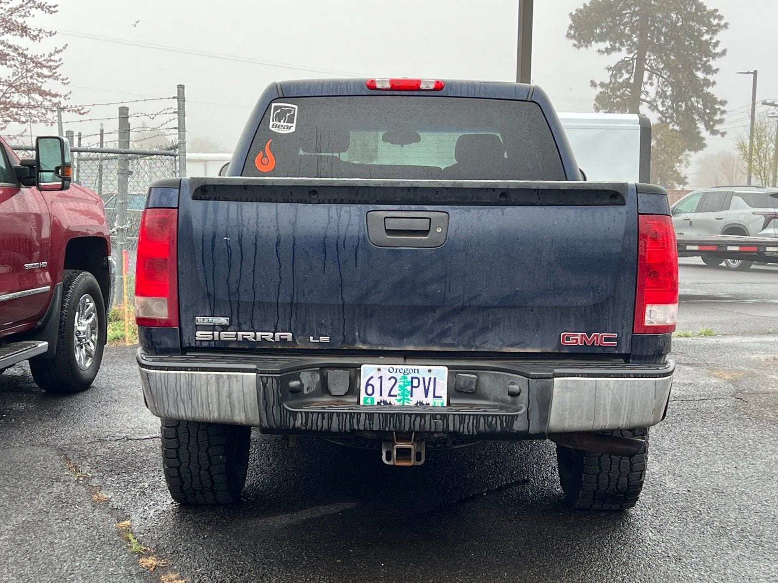 Thumbnail: 2011 GMC Sierra 1500 - 4