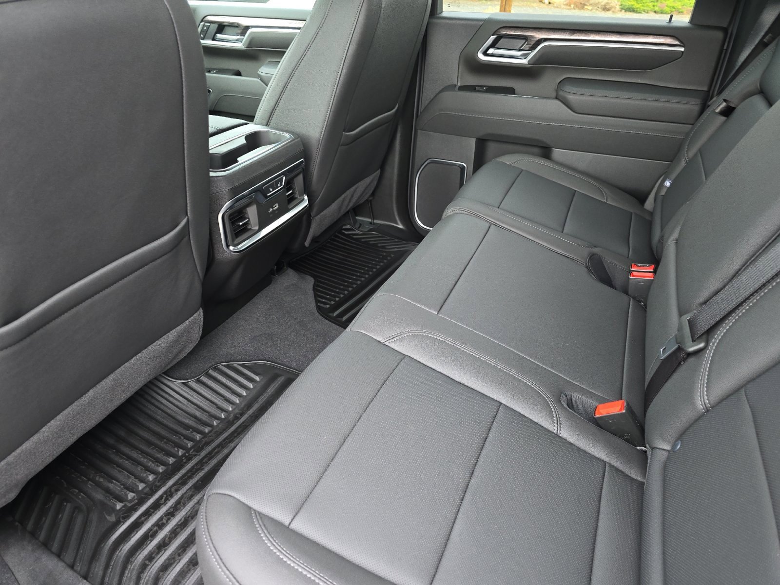 Thumbnail: 2026 Chevrolet Silverado 3500 - 4