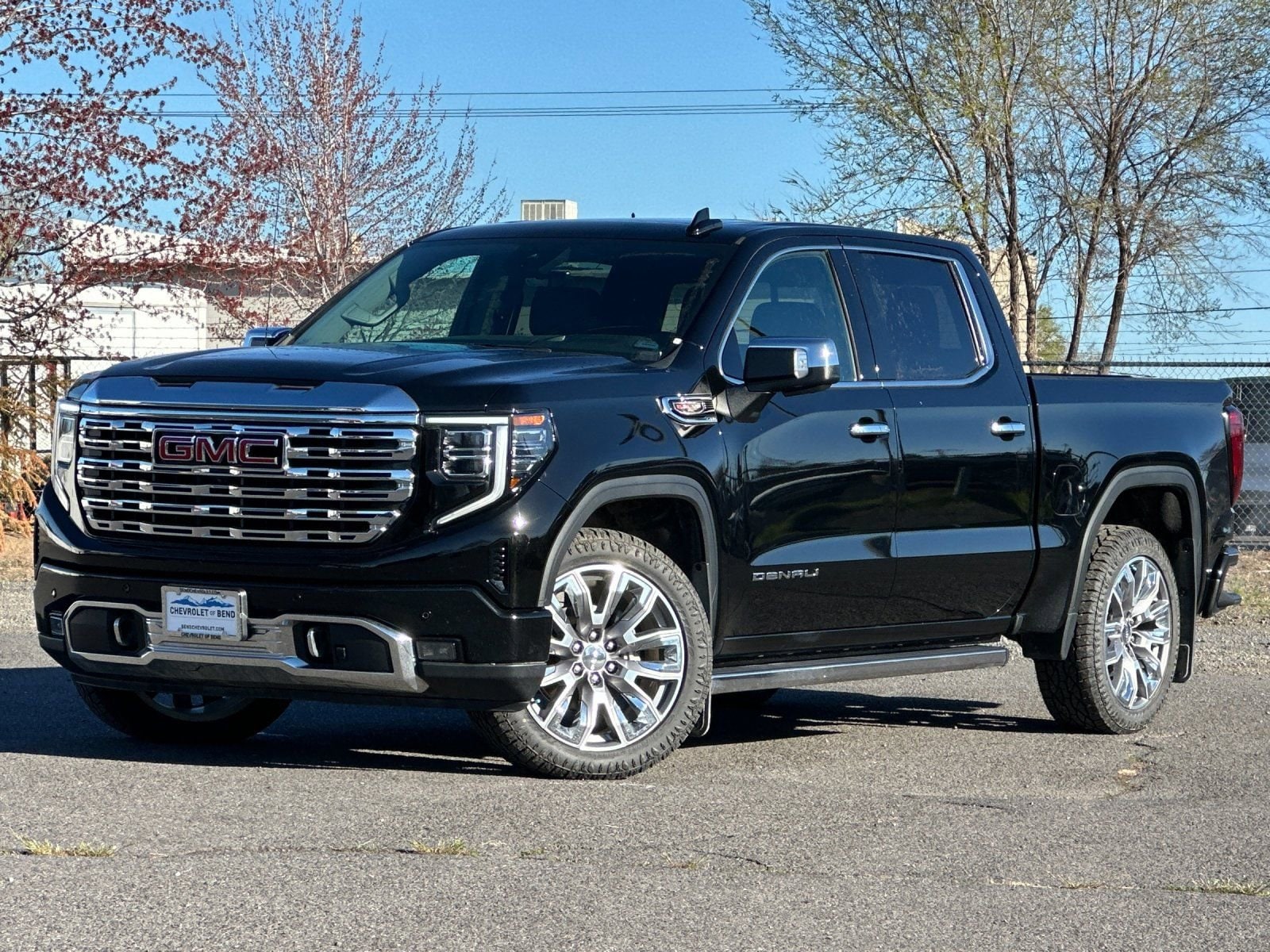 2023 GMC Sierra Denali 4WD Crew Cab Short Box's photo